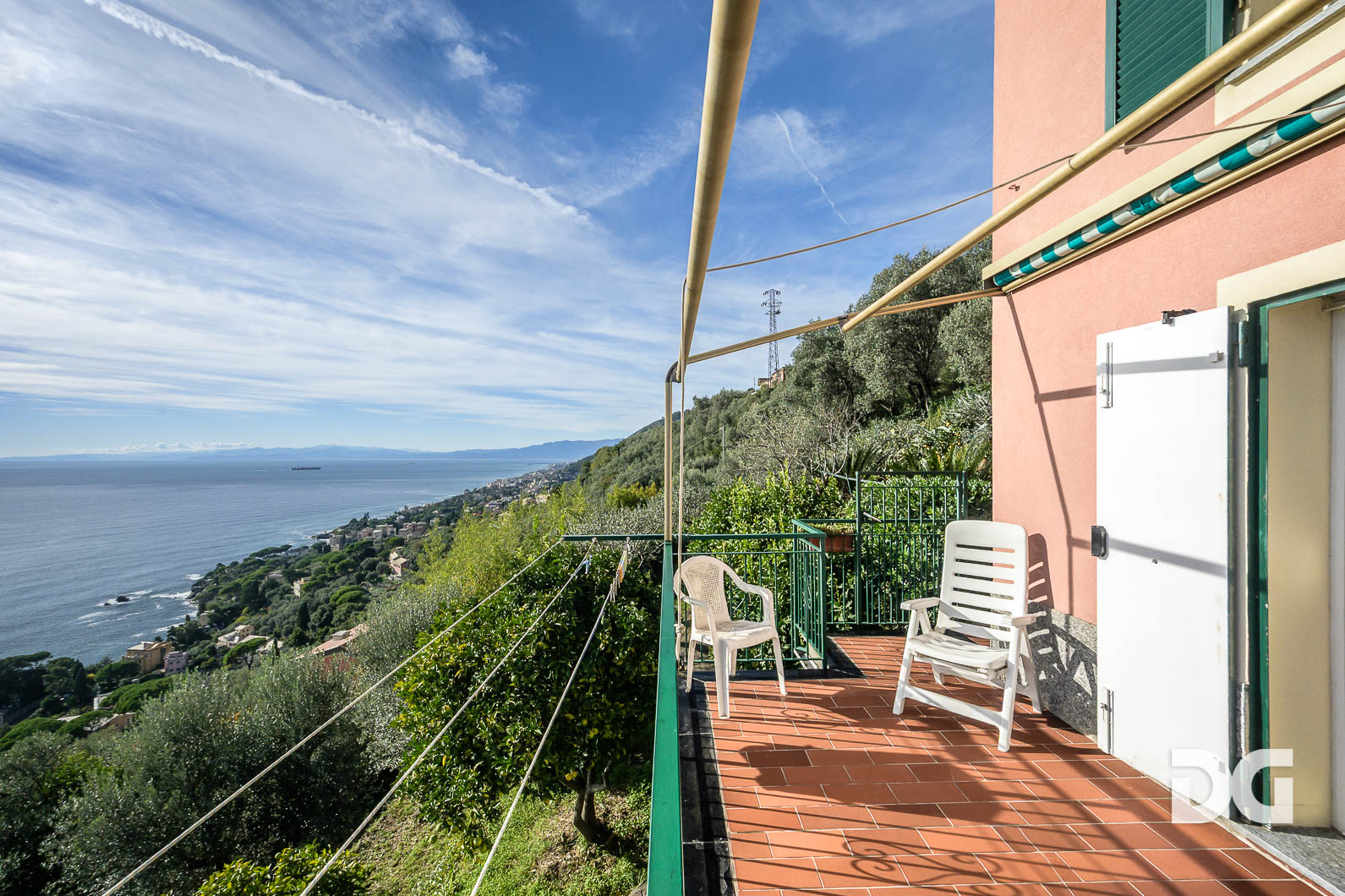 Immobiliare Del Guasta BOGLIASCO – PANORAMICI MQ 70 CON GIARDINO E TERRAZZO 