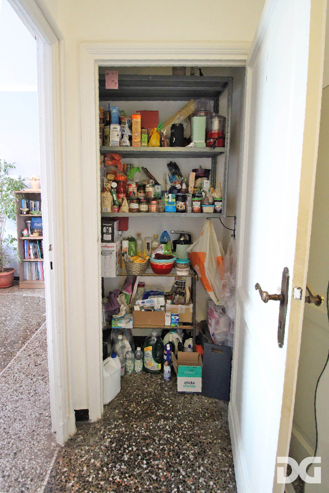 Immobiliare Del Guasta CENTRO – C.SO MONTEGRAPPA ORDINATI E LUMINOSI MQ. 84 