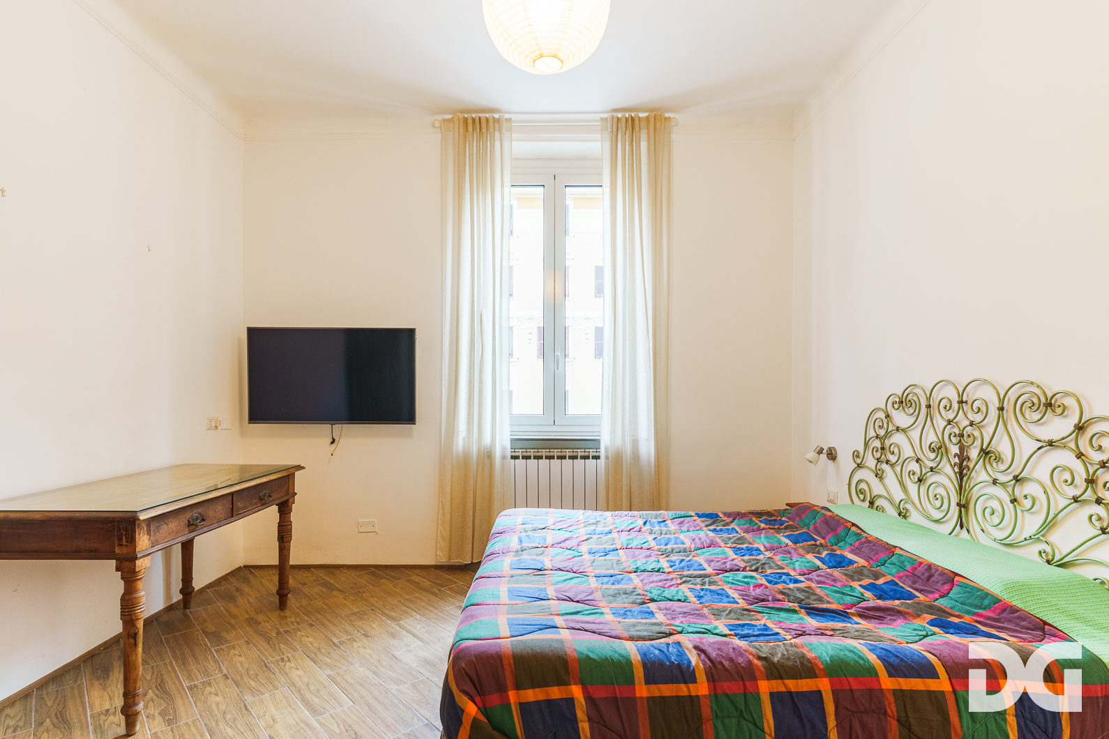 Immobiliare Del Guasta CASTELLETTO – VIA SPINOLA RISTRUTTURATI MQ. 80 CON TERRAZZO CONDOMINIALE A  TETTO 