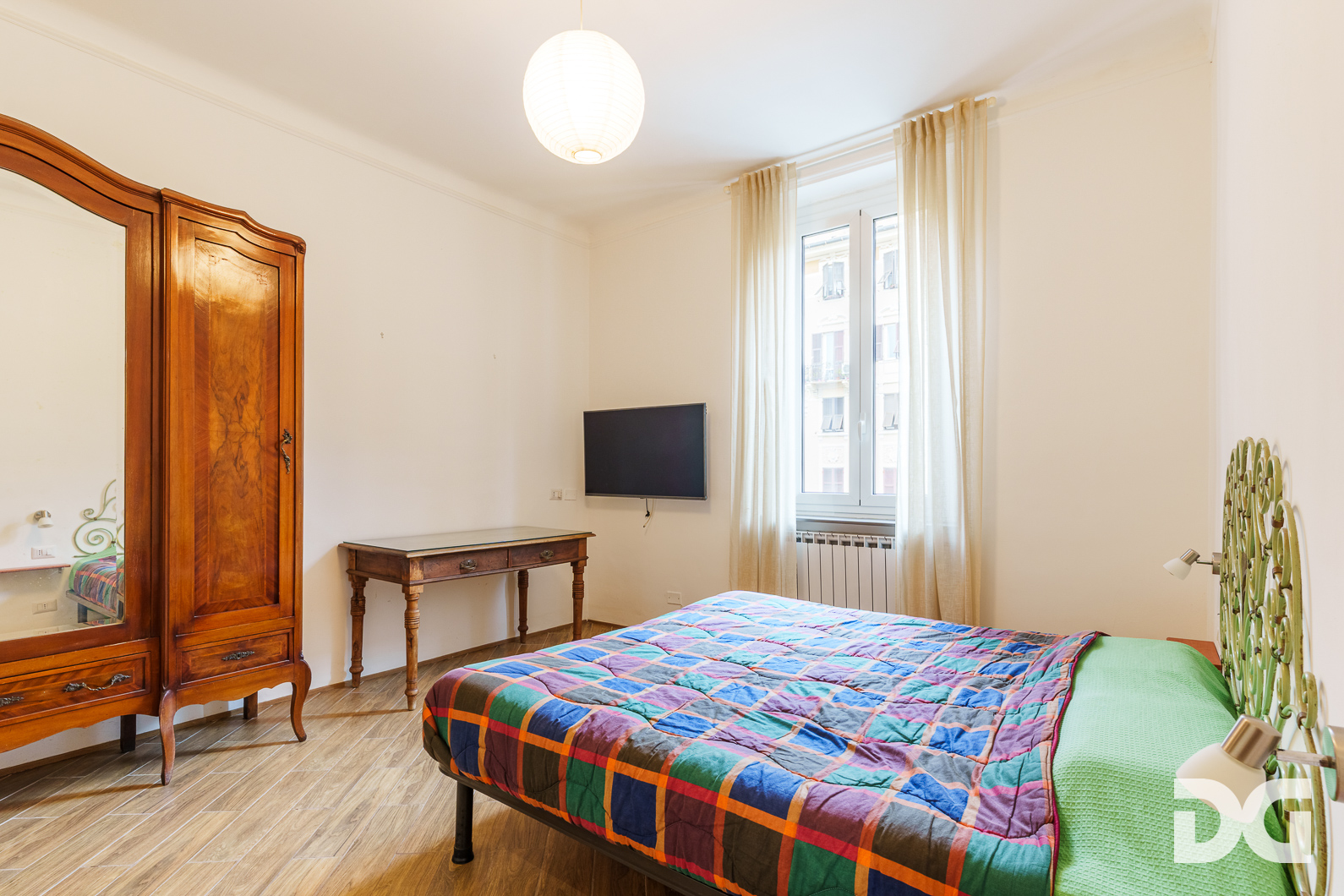 Immobiliare Del Guasta CASTELLETTO – VIA SPINOLA RISTRUTTURATI MQ. 80 CON TERRAZZO CONDOMINIALE A  TETTO 