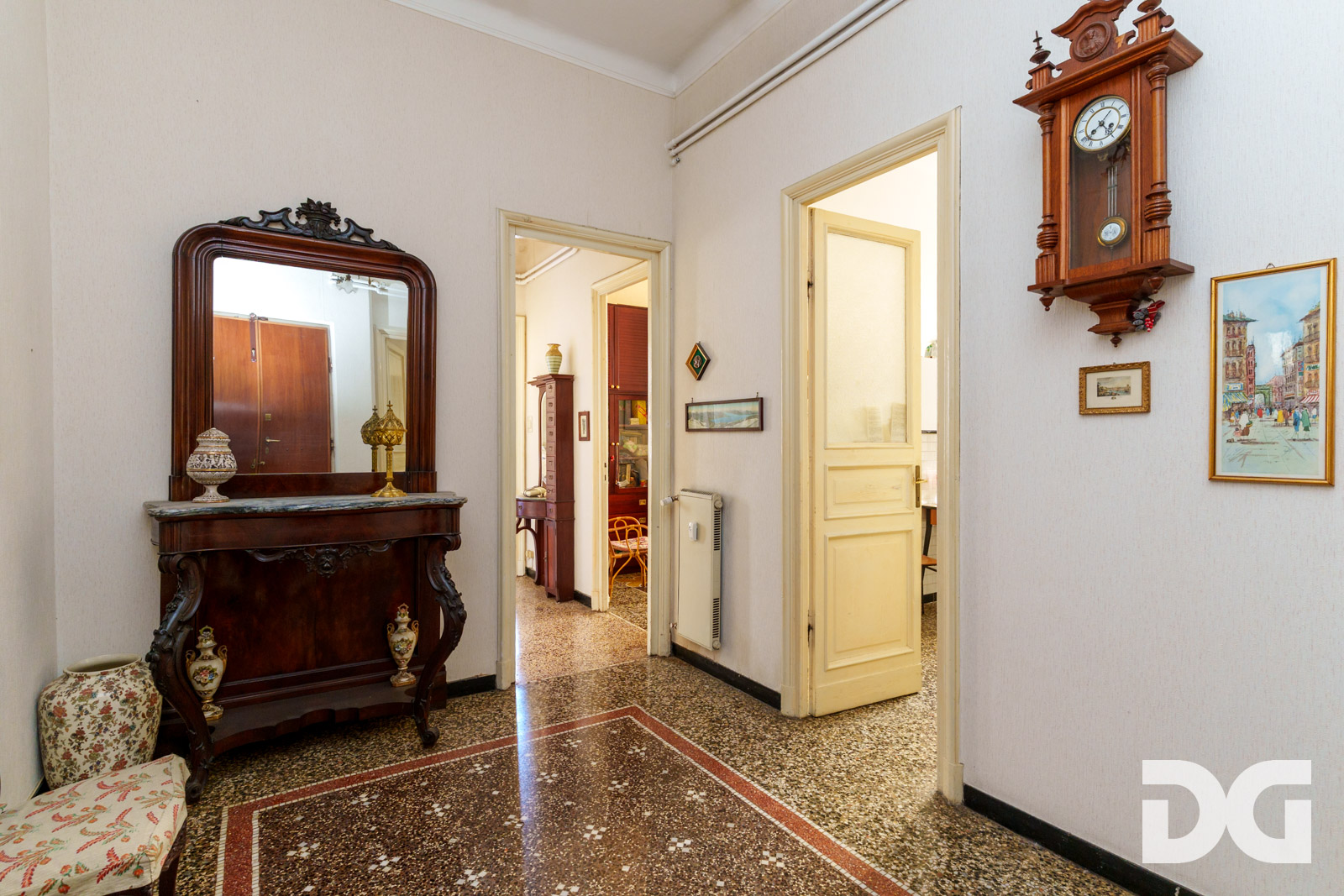 Immobiliare Del Guasta SAMPIERDARENA – VIA BURANELLO LUMINOSI MQ.94 CON POGGIOLO 