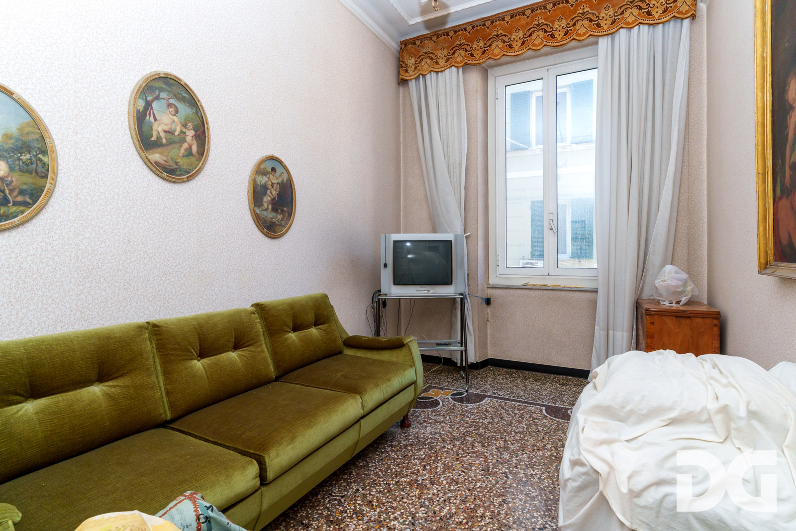 Immobiliare Del Guasta SAMPIERDARENA – VIA BURANELLO LUMINOSI MQ.94 CON POGGIOLO 