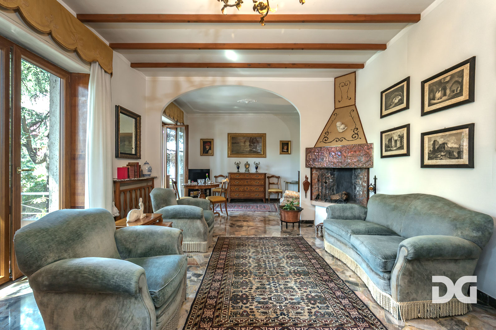 Immobiliare Del Guasta VIALE AREZZO – PRESTIGIOSI MQ. 174 CON GIARDINI (CAT. A/2) 