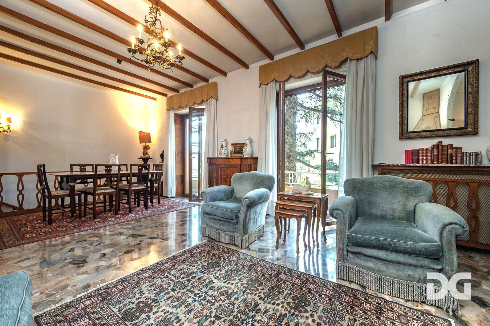 Immobiliare Del Guasta VIALE AREZZO – PRESTIGIOSI MQ. 174 CON GIARDINI (CAT. A/2) 