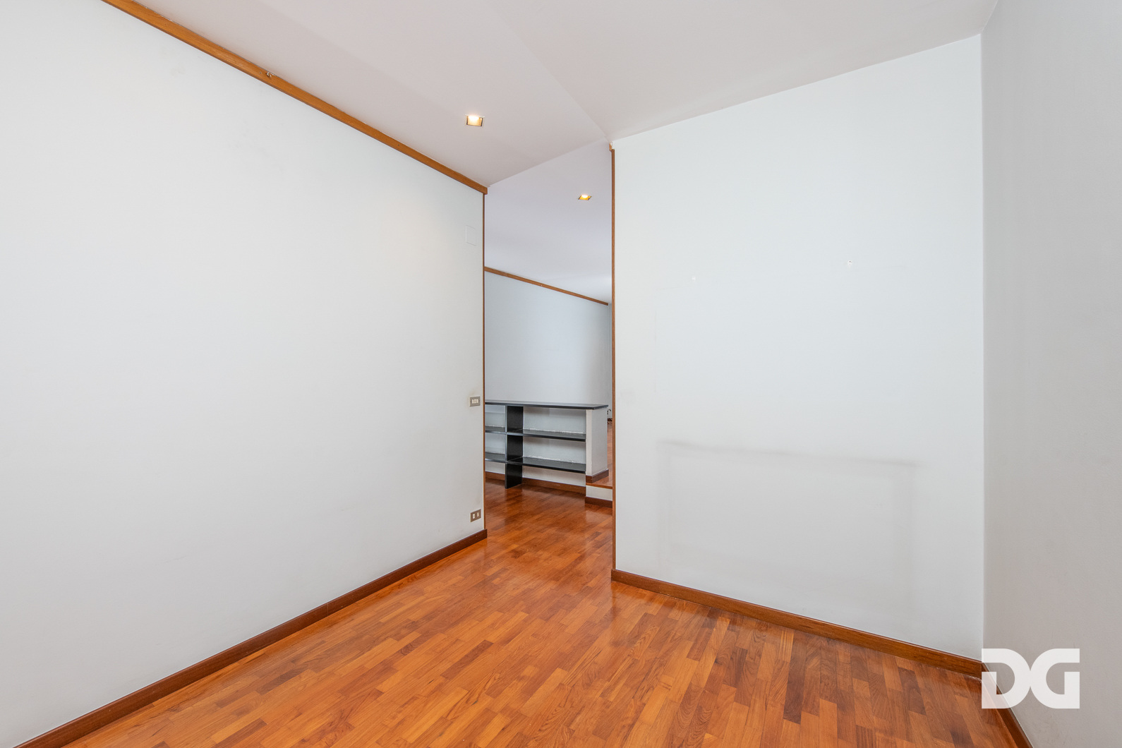 Immobiliare Del Guasta VIA STURLA MQ. 96 VISTA APERTA 