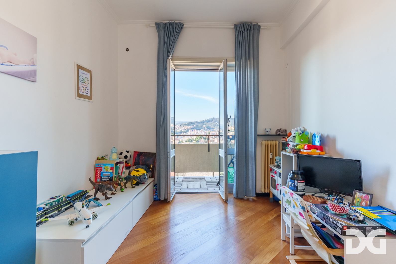 Immobiliare Del Guasta SAN MARTINO – VIA SACCHI PANORAMI MQ. 68 CON POGGIOLATA 