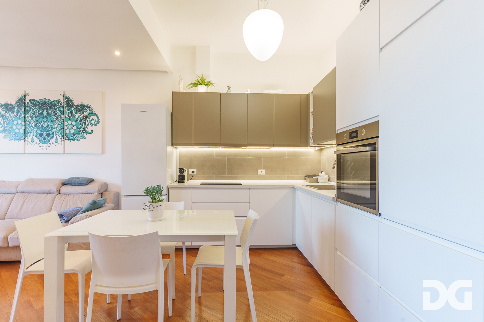 Immobiliare Del Guasta SAN MARTINO – VIA SACCHI PANORAMI MQ. 68 CON POGGIOLATA 