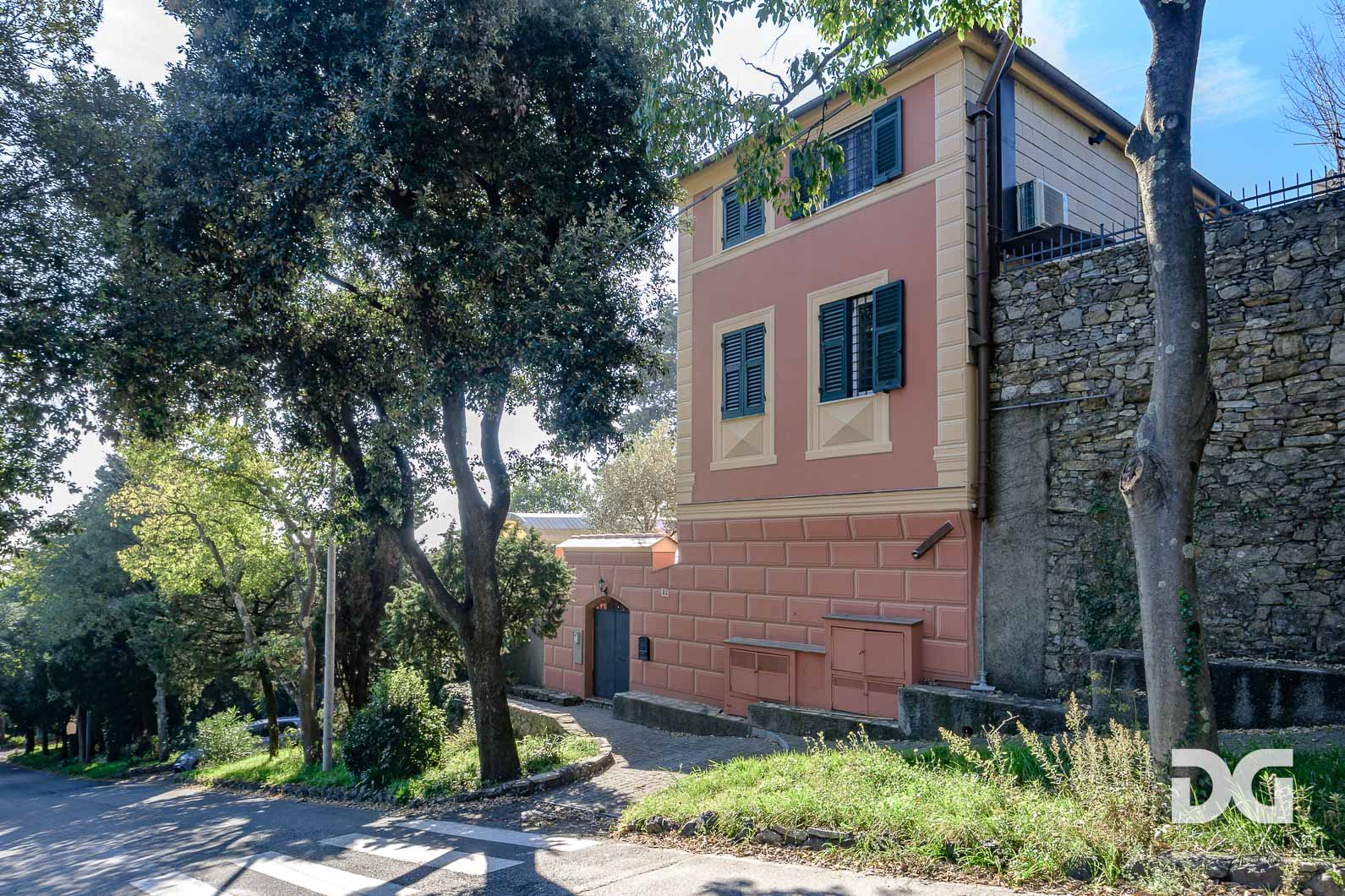 Immobiliare Del Guasta MURA DELLE CHIAPPE – SPETTACOLARI E PANORAMICI MQ. 224 CON GIARDINO 