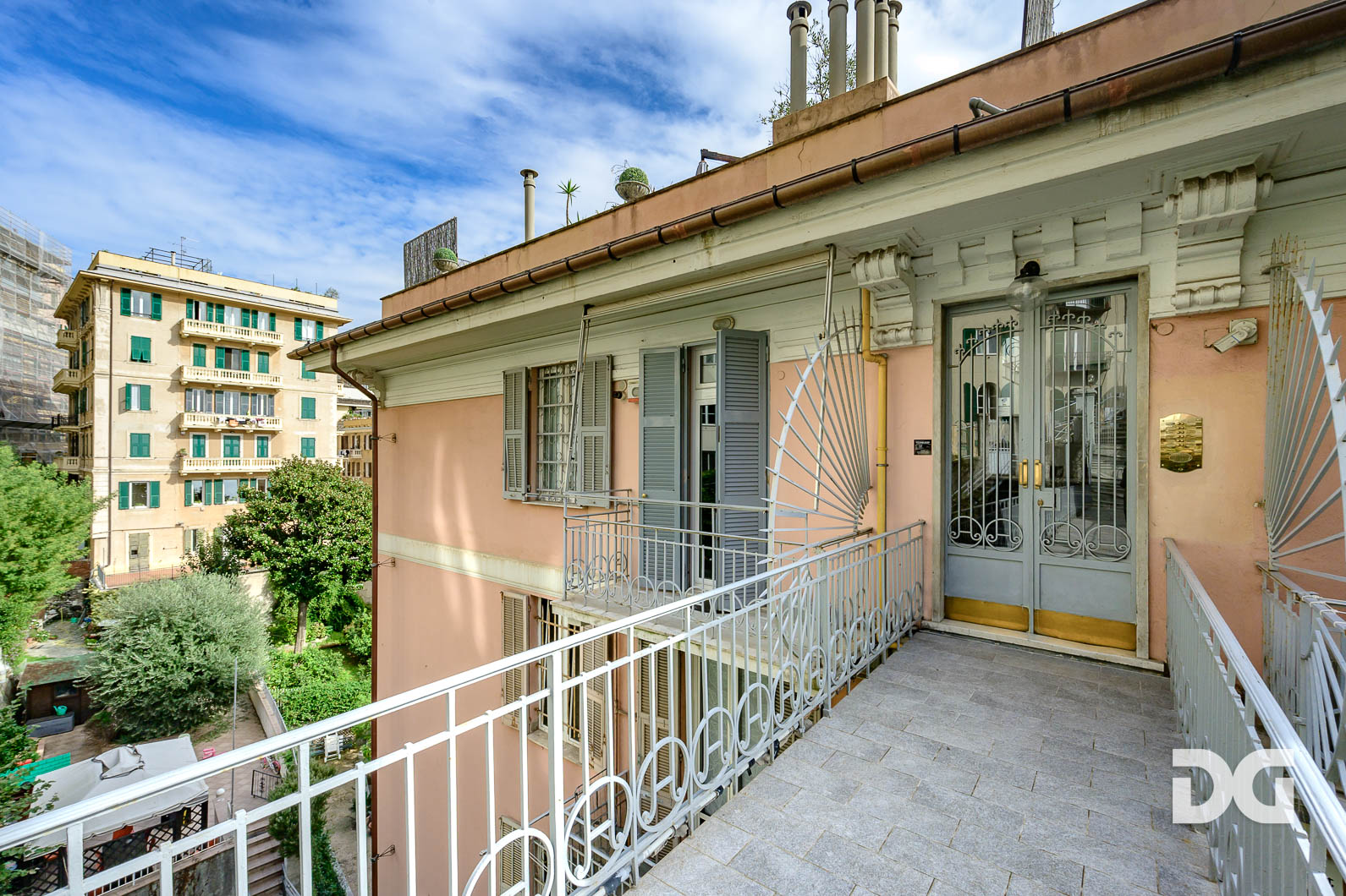 Immobiliare Del Guasta MANIN – LANATA – PERFETTI MQ. 168 TERRAZZO SOPRASTANTE 