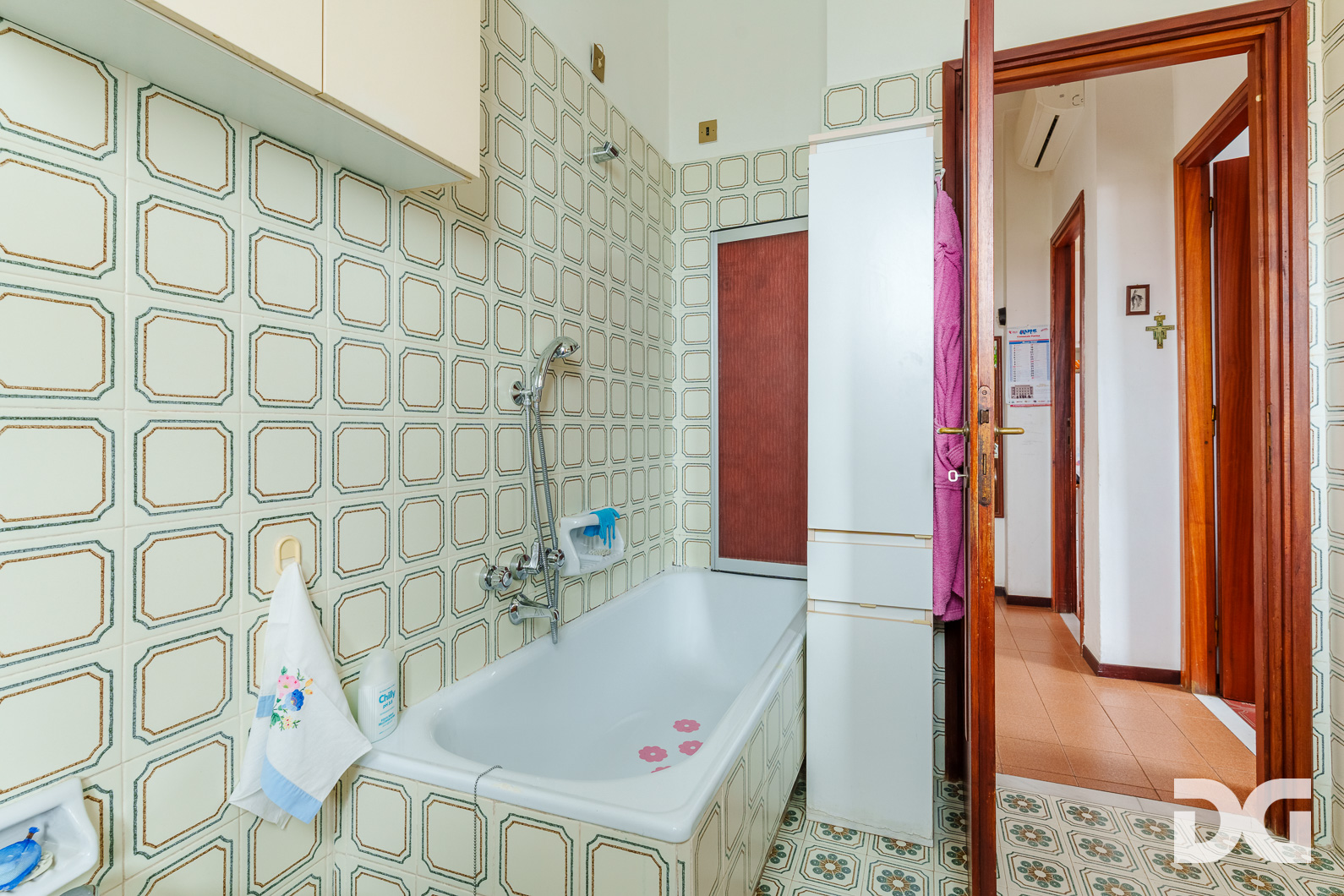 Immobiliare Del Guasta BORGORATTI – VIA MONACO SIMONE PANORAMICISSIMI MQ.145 CON POSTO AUTO