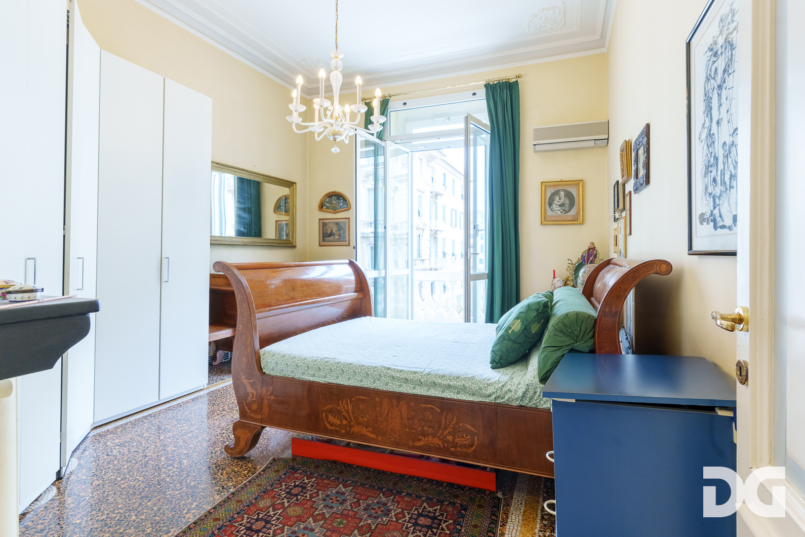 Immobiliare Del Guasta CENTRO – VIA XX SETTEMBRE MQ. 202 CON POGGIOLATA 