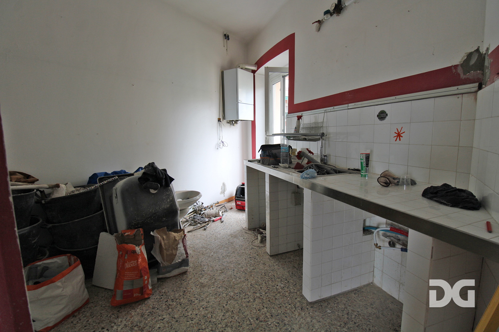Immobiliare Del Guasta CORSO CARBONARA ADIACENZE – PANORAMICI MQ. 155 