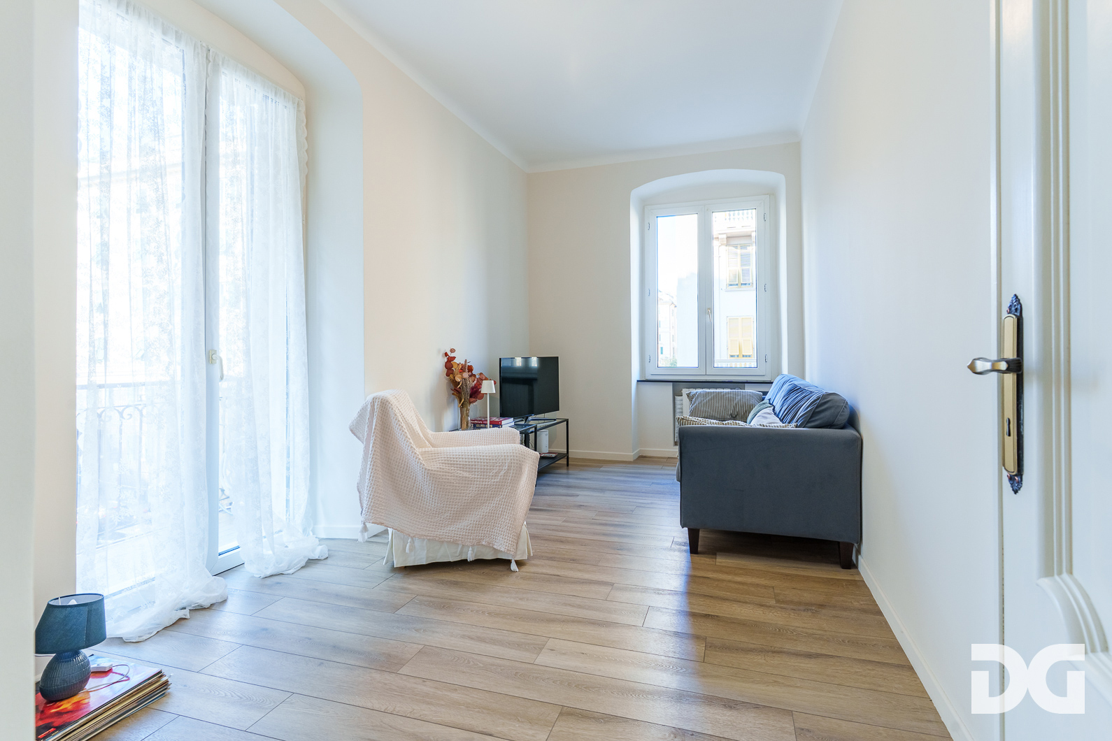 Immobiliare Del Guasta FOCE – VIA CASAREGIS PERFETTI MQ. 99 