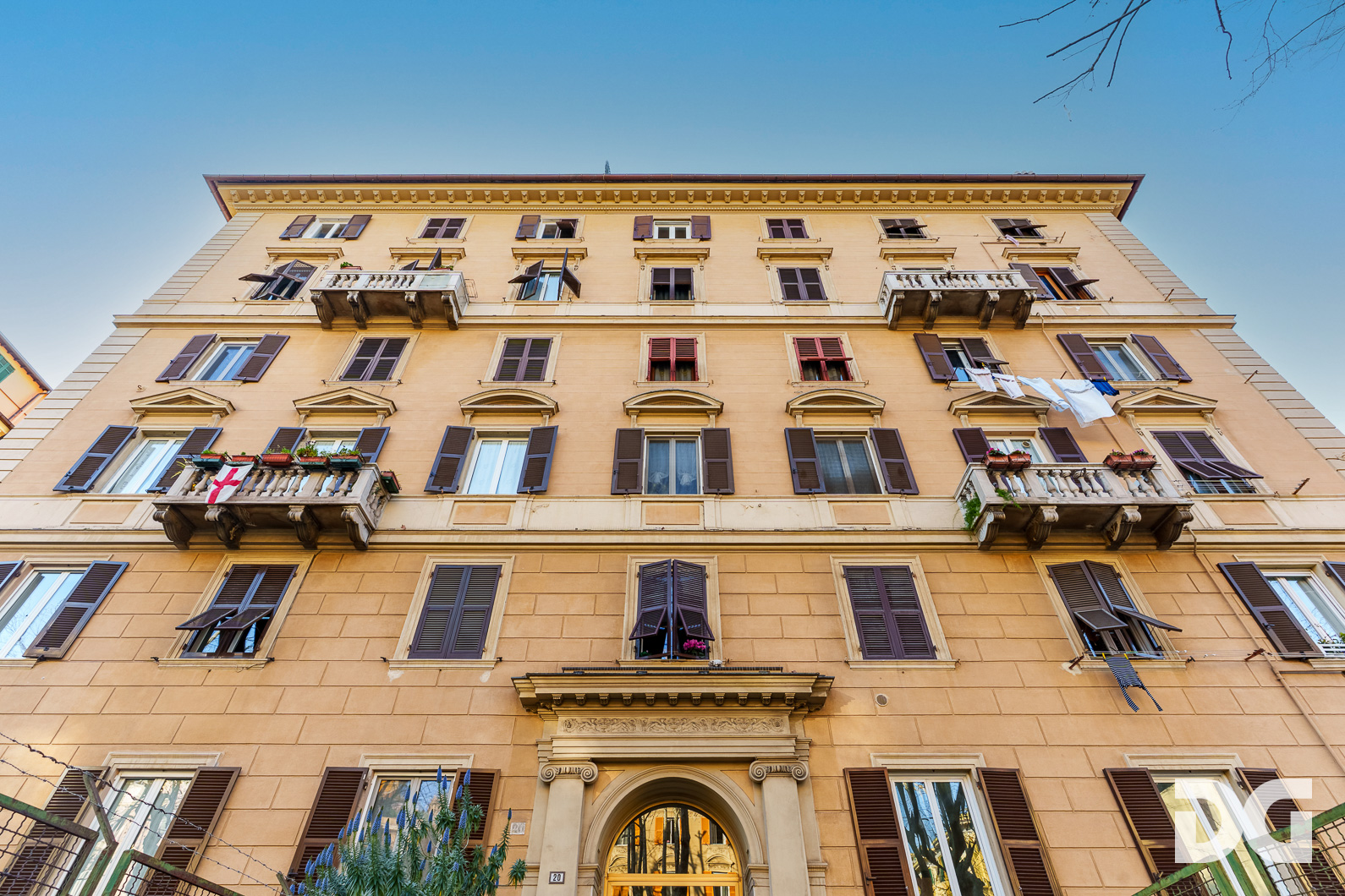 Immobiliare Del Guasta FOCE – VIA CASAREGIS PERFETTI MQ. 99