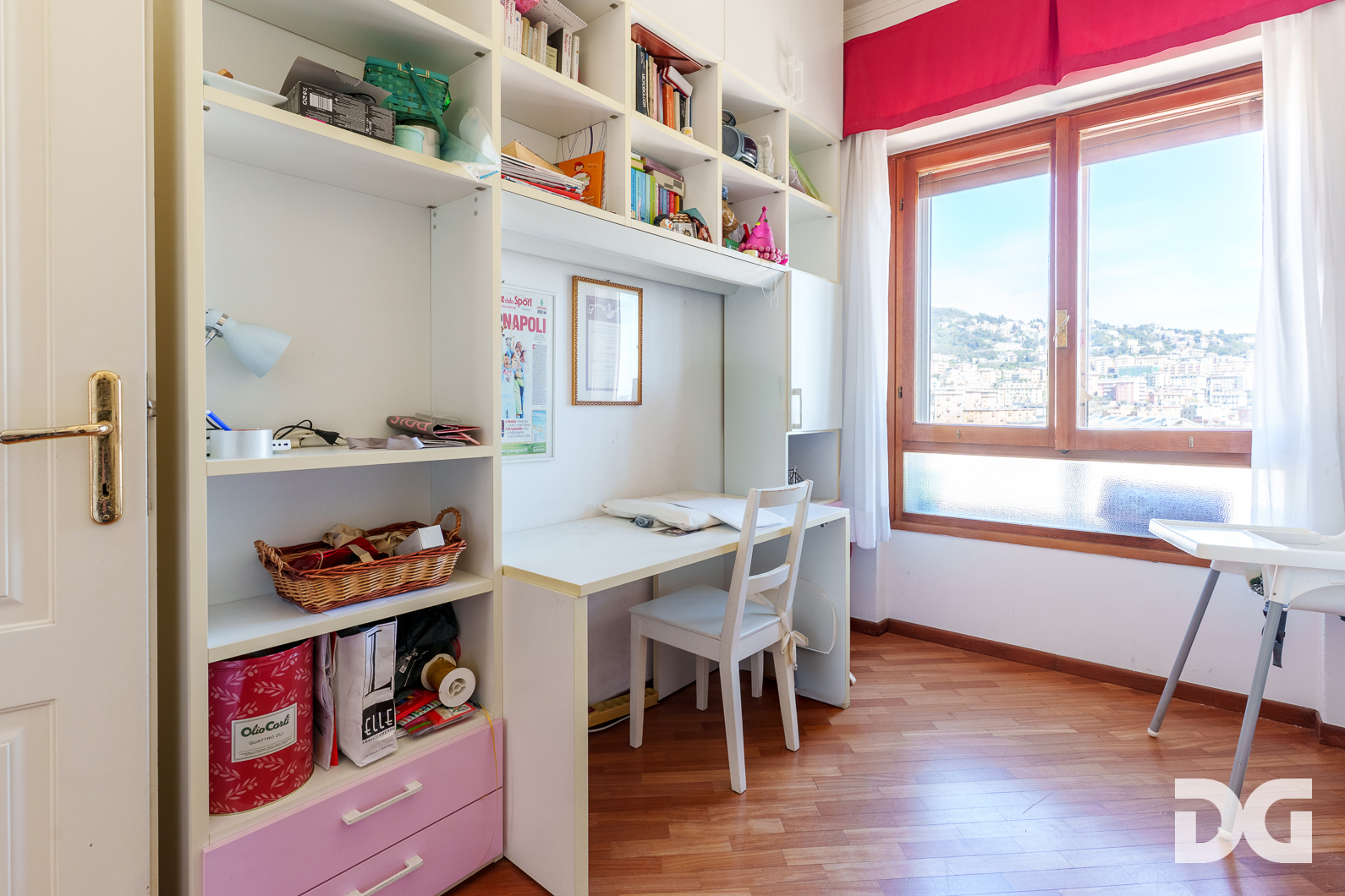 Immobiliare Del Guasta OREGINA – LARGO SAN FRANCESCO DA PAOLA PANORAMICISSIMI MQ. 111 