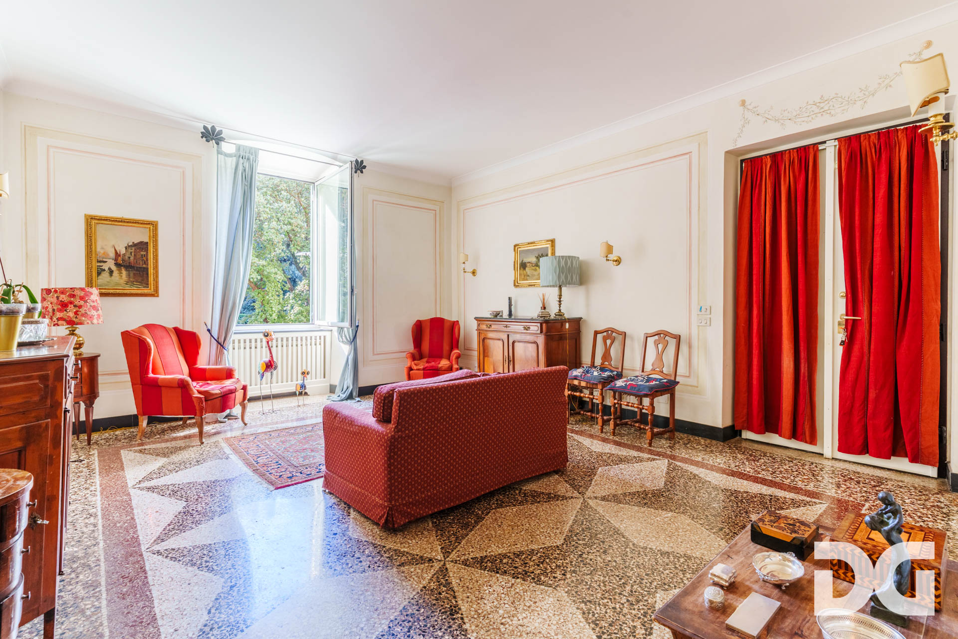 Immobiliare Del Guasta CASTELLETTO –  CORSO CARBONARA MQ. 207 CON GIARDINO, TERRAZZO E POSTO AUTO 