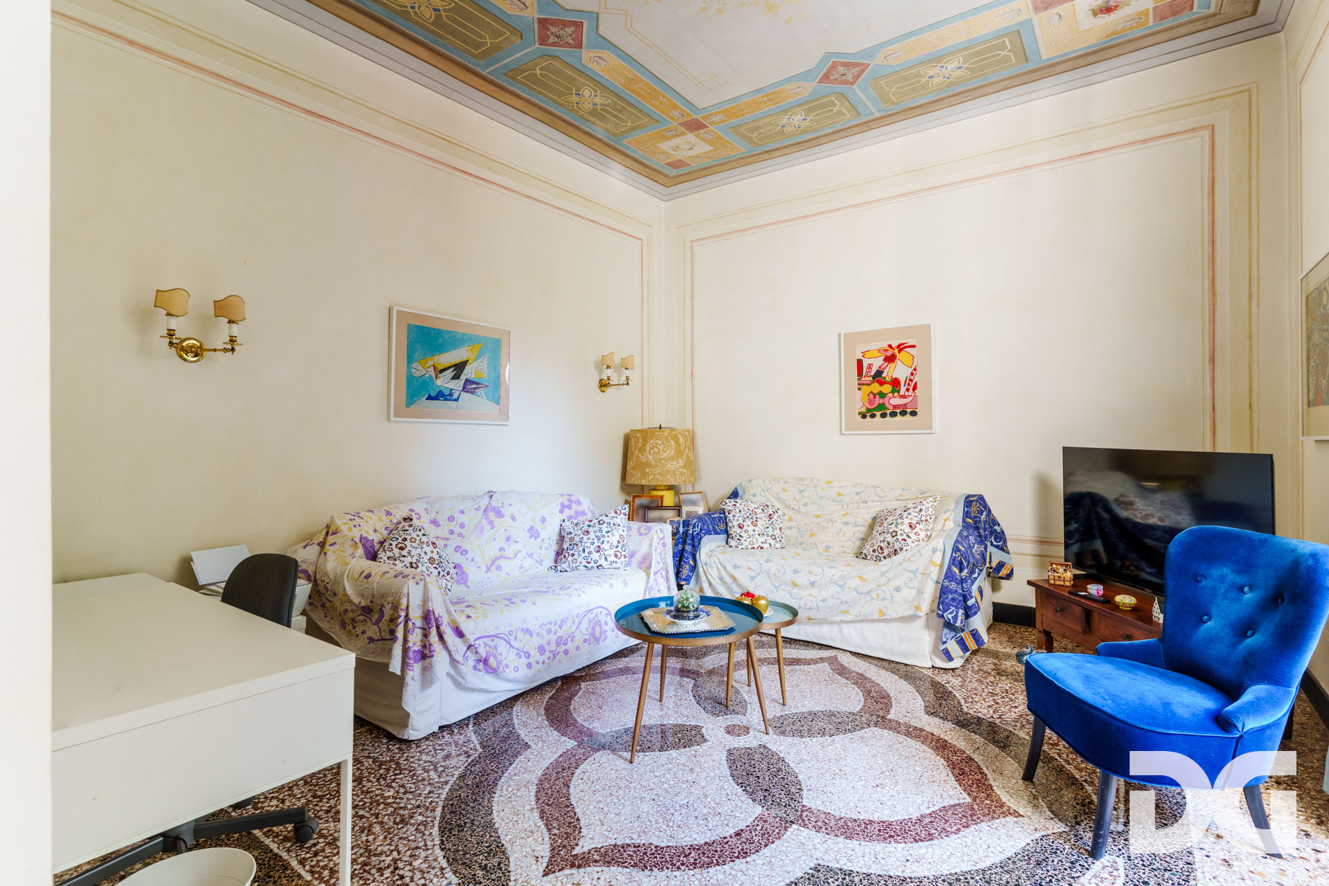 Immobiliare Del Guasta CASTELLETTO –  CORSO CARBONARA MQ. 207 CON GIARDINO, TERRAZZO E POSTO AUTO 