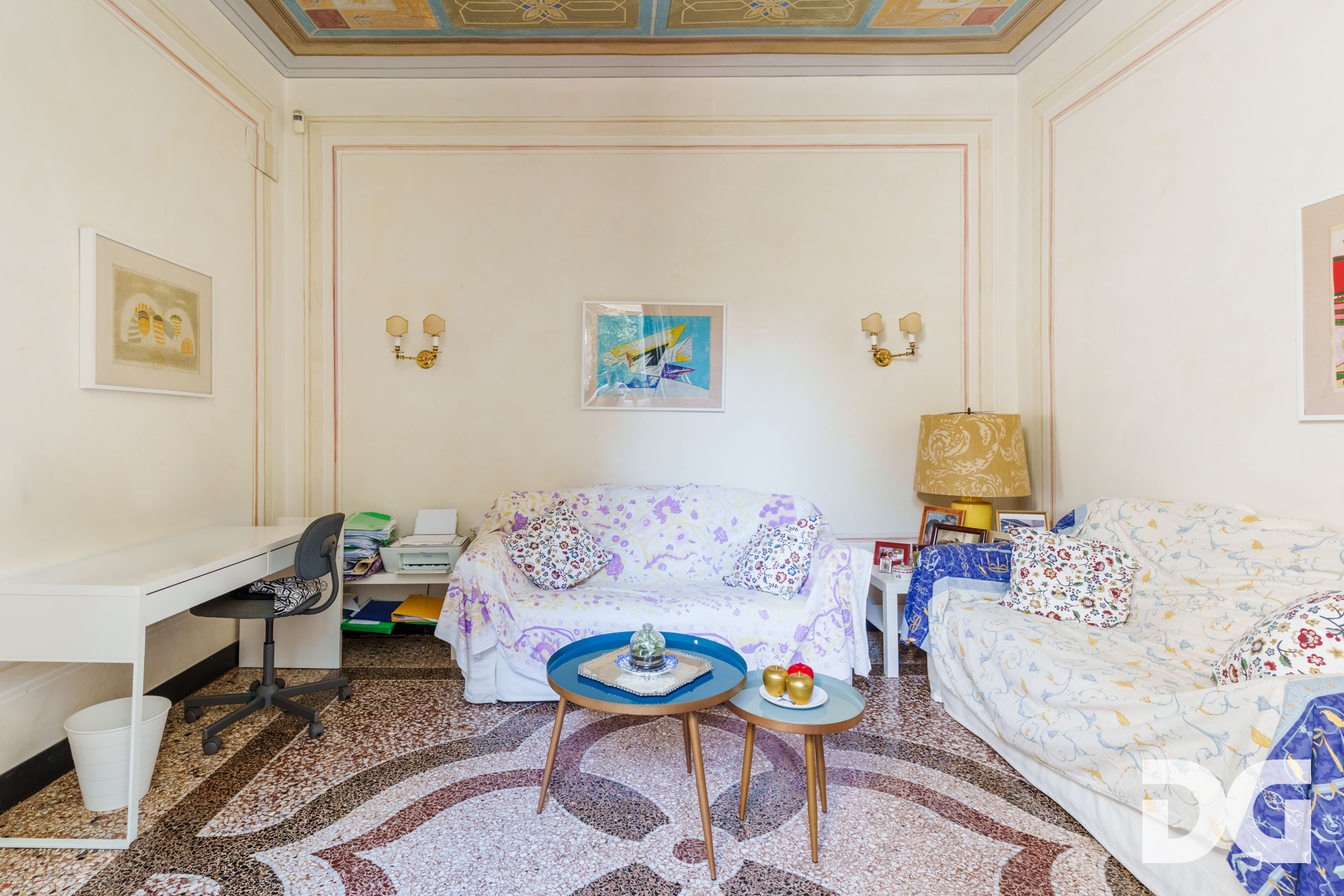 Immobiliare Del Guasta CASTELLETTO –  CORSO CARBONARA MQ. 207 CON GIARDINO, TERRAZZO E POSTO AUTO 