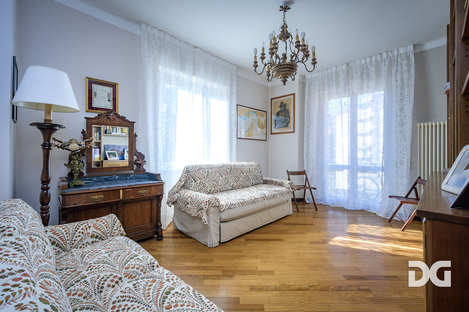 Immobiliare Del Guasta CAMPOMORONE CENTRO – RISTRUTTURATI MQ. 146 