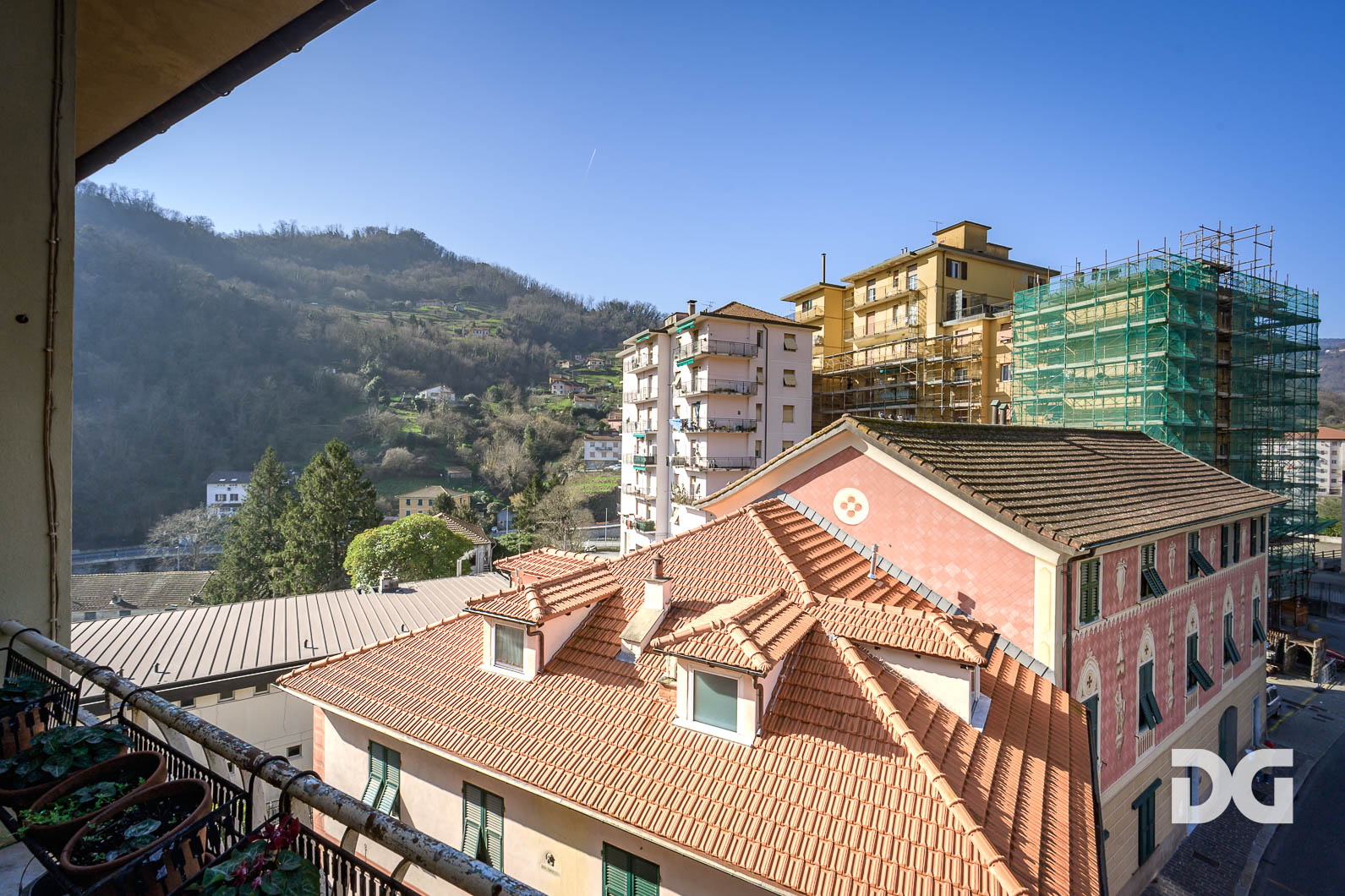 Immobiliare Del Guasta CAMPOMORONE CENTRO – RISTRUTTURATI MQ. 146 