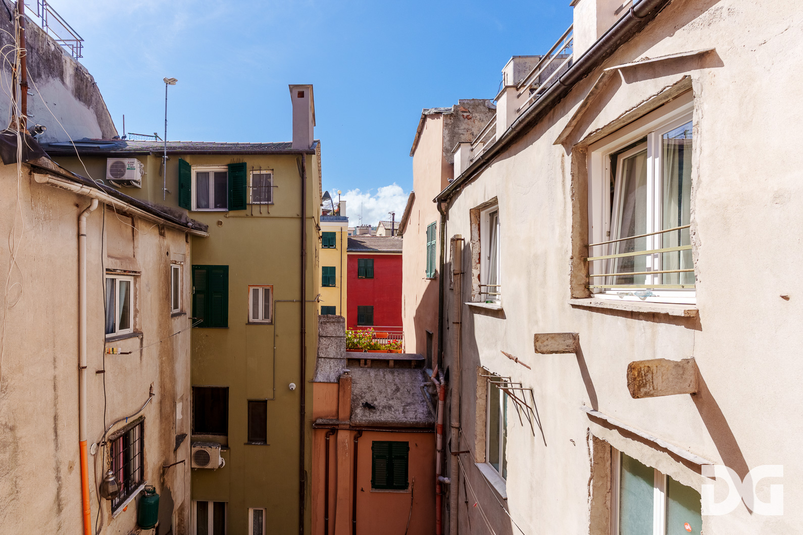 Immobiliare Del Guasta CENTRO STORICO – VIA PRE’ CARATTERISTICI MQ. 68 