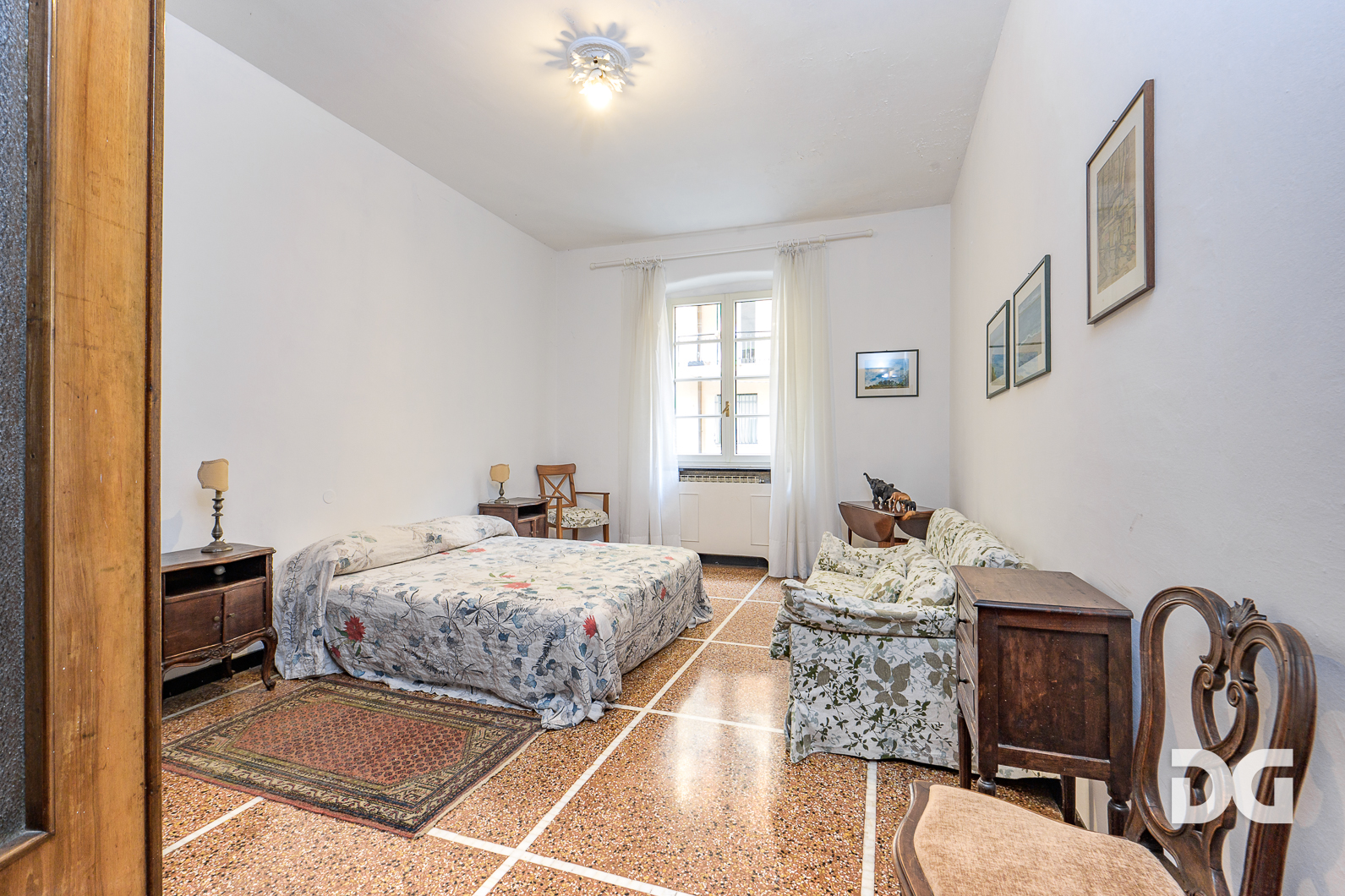 Immobiliare Del Guasta ASSAROTTI (CURTATONE) DIVISIBILI MQ. 255 TERRAZZO AL PIANO (CAT. A/2) 