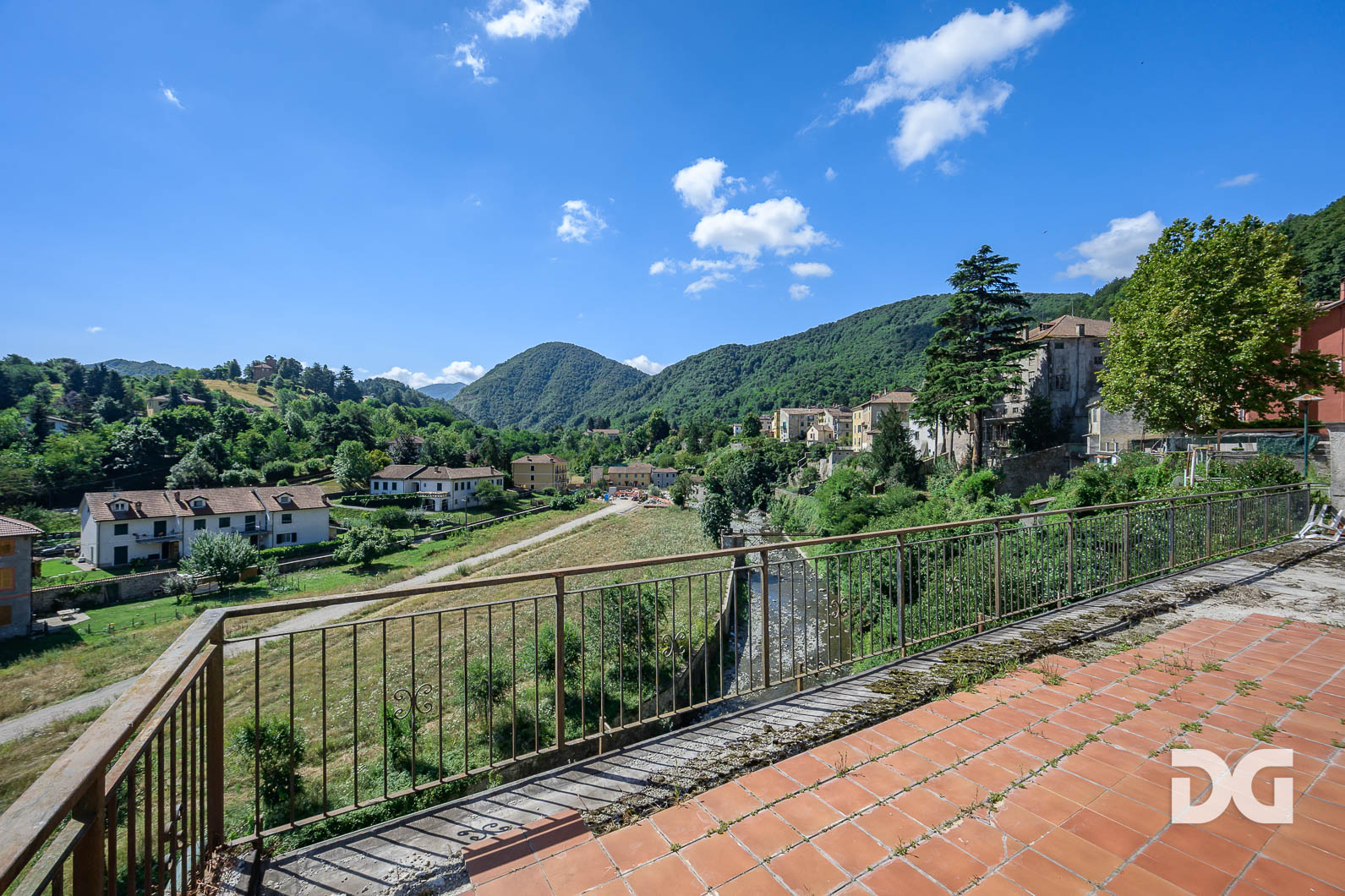 Immobiliare Del Guasta VOLTAGGIO – PALAZZO STORICO CON TERRAZZO PANORAMICO 