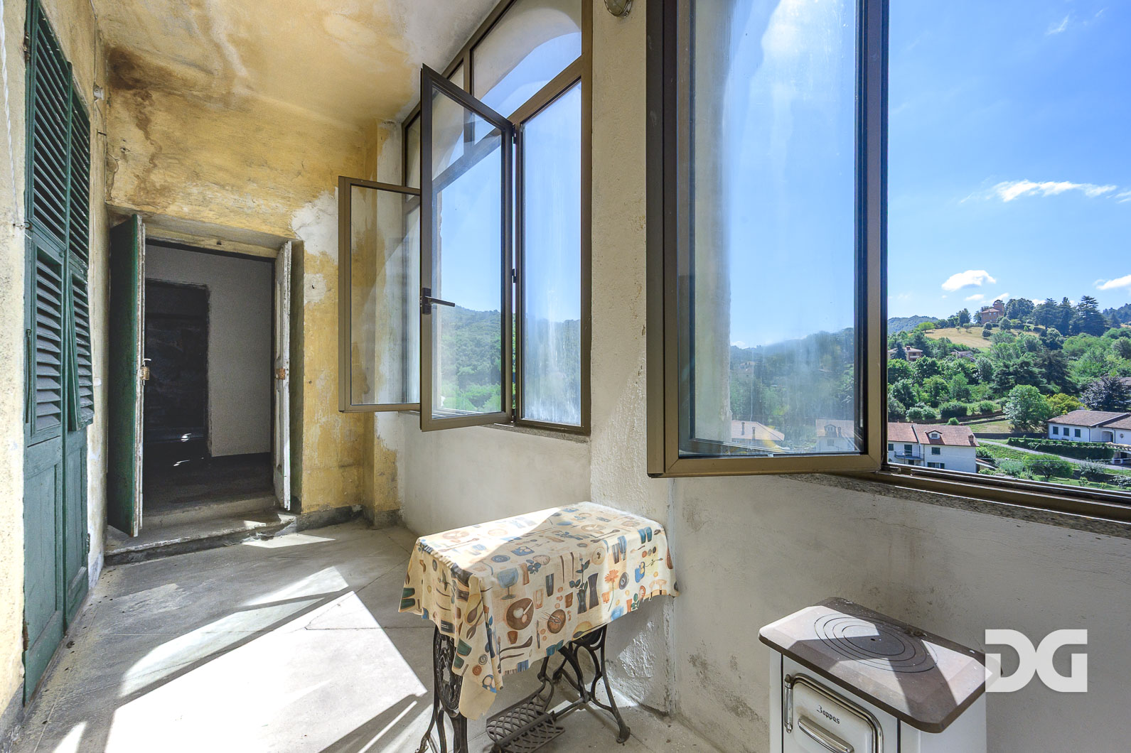 Immobiliare Del Guasta VOLTAGGIO – PALAZZO STORICO CON TERRAZZO PANORAMICO 