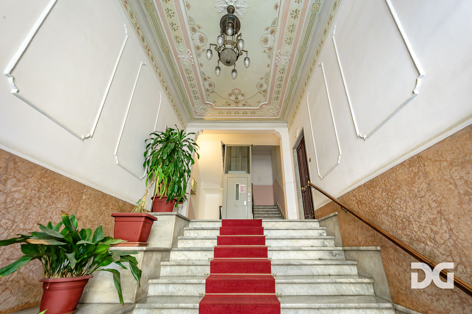 Immobiliare Del Guasta VIA MARCELLO DURAZZO – MQ. 117 GRANDE TERRAZZO 