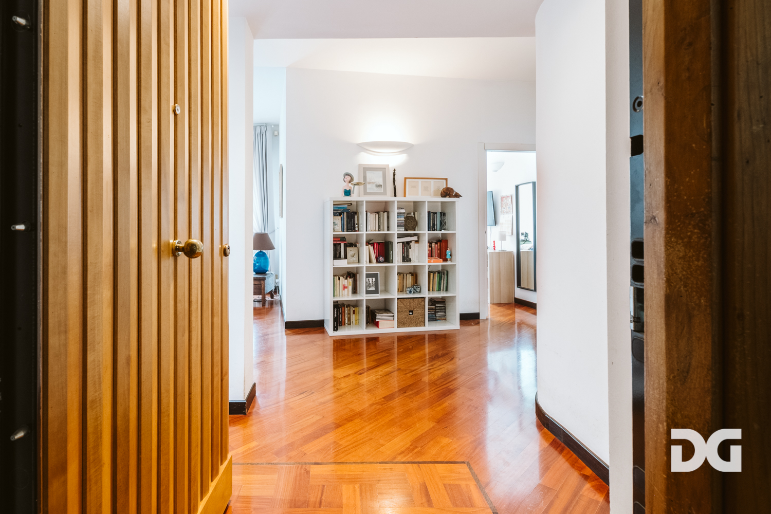 Immobiliare Del Guasta BORGORATTI VIA SAPETO – LUMINOSI MQ. 136 