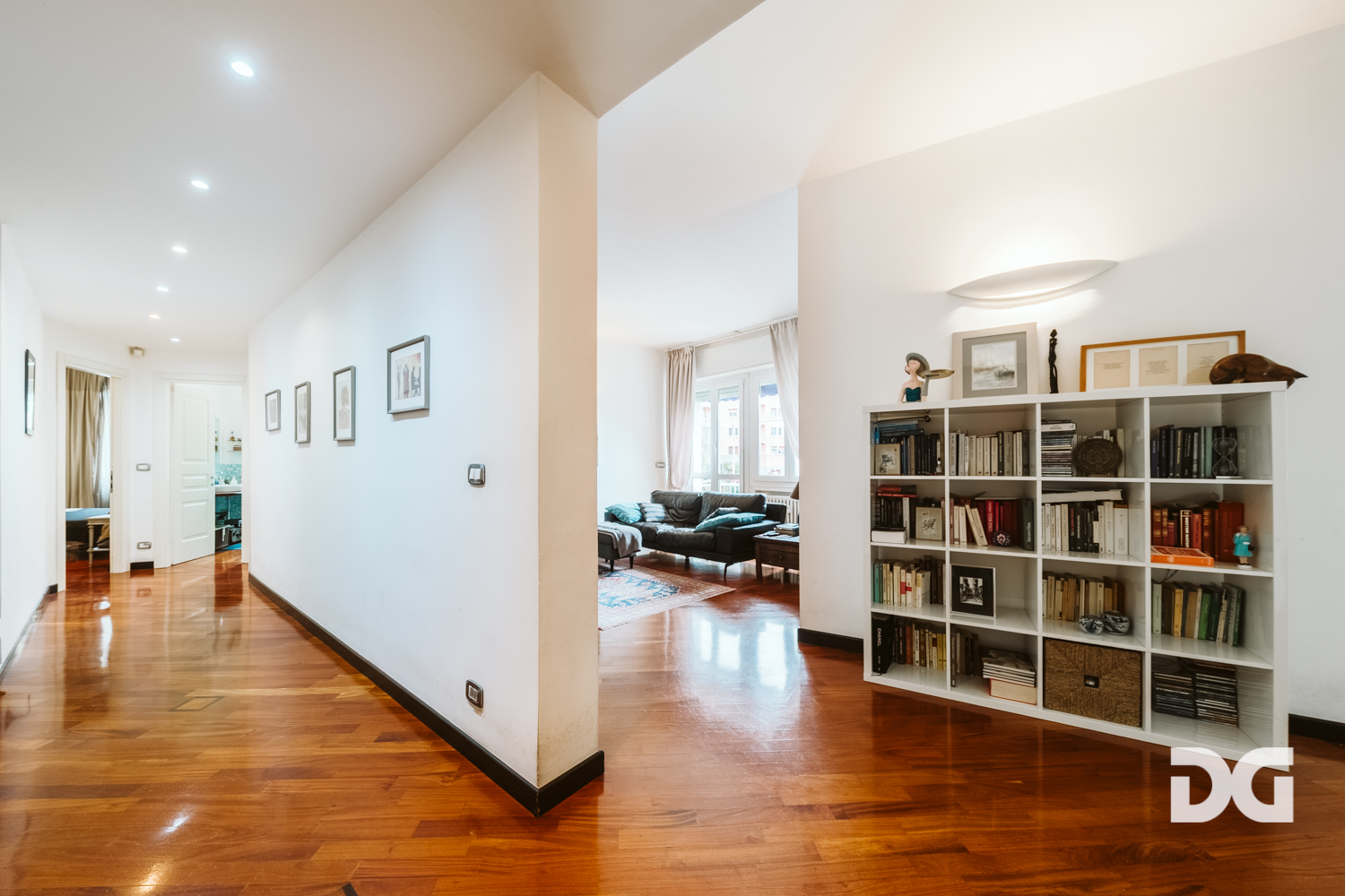 Immobiliare Del Guasta BORGORATTI VIA SAPETO – LUMINOSI MQ. 136 