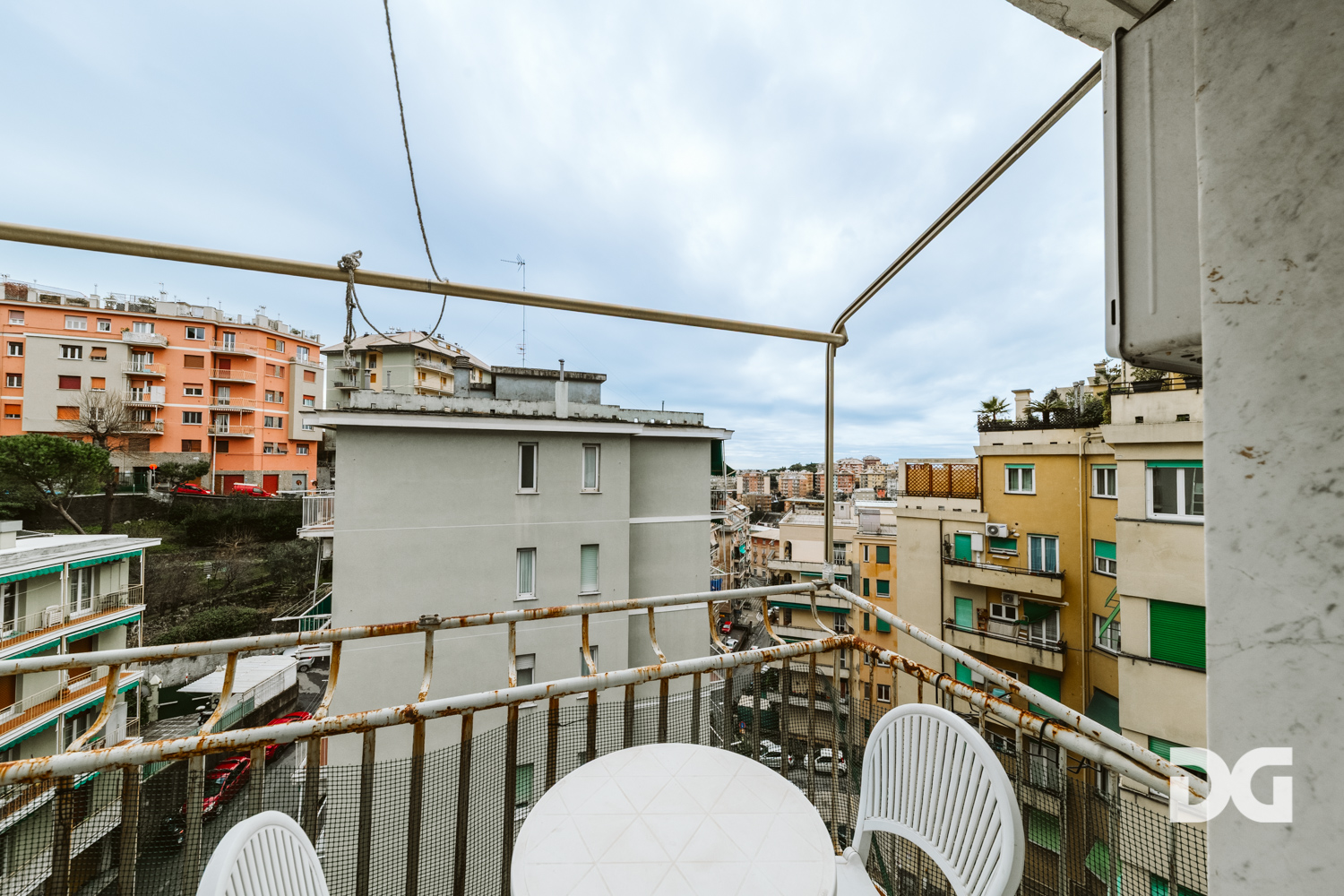 Immobiliare Del Guasta BORGORATTI VIA SAPETO – LUMINOSI MQ. 136 