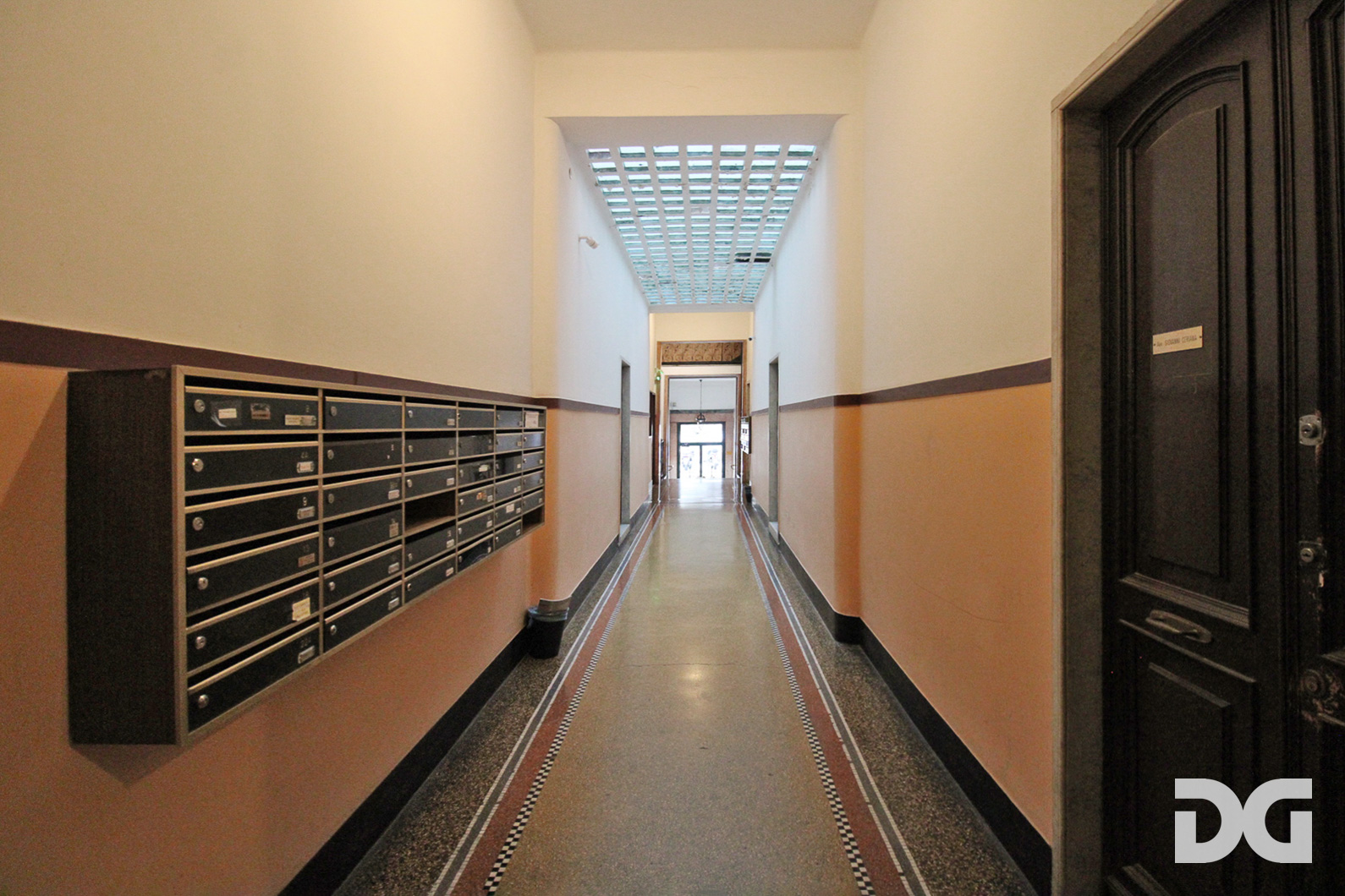 Immobiliare Del Guasta CENTRO – LARGO ARCHIMEDE UFFICIO MQ. 334 