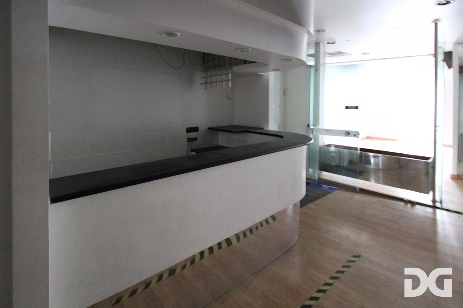 Immobiliare Del Guasta CENTRO – LARGO ARCHIMEDE UFFICIO MQ. 334 