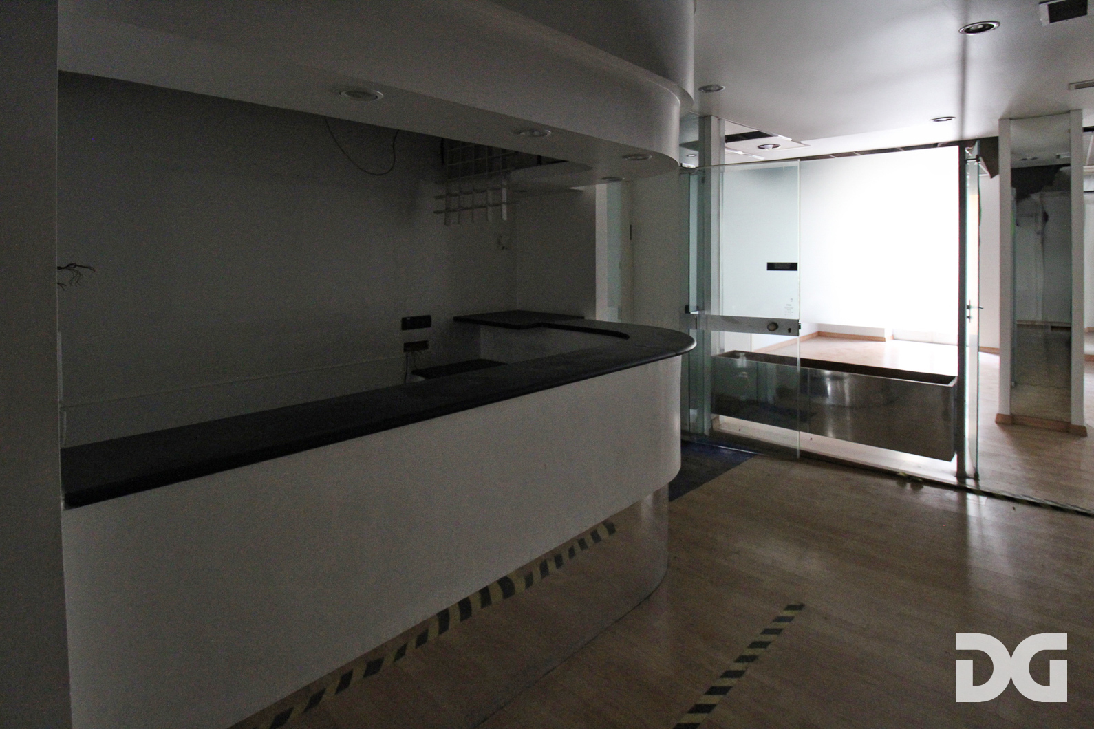 Immobiliare Del Guasta CENTRO – LARGO ARCHIMEDE UFFICIO MQ. 334 