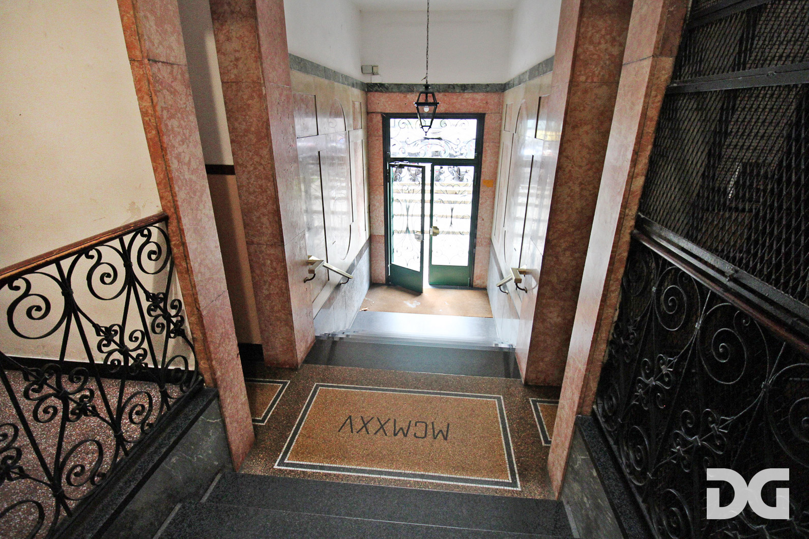 Immobiliare Del Guasta CENTRO – LARGO ARCHIMEDE UFFICIO MQ. 334 