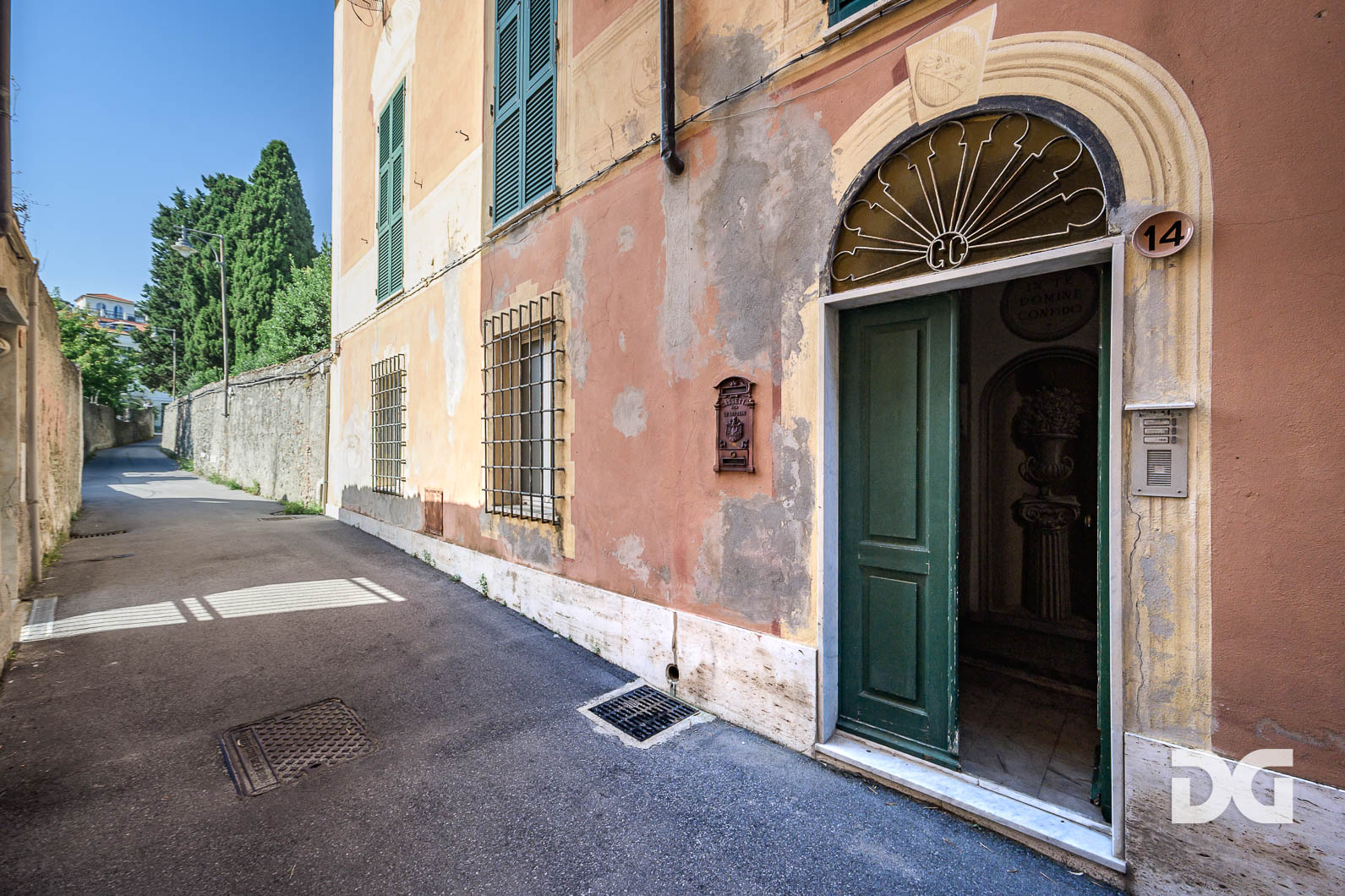 Immobiliare Del Guasta ALBISSOLA MARINA – VIA LUCCOLI IN VILLA – MQ. 110 CON GRANDE GIARDINO 