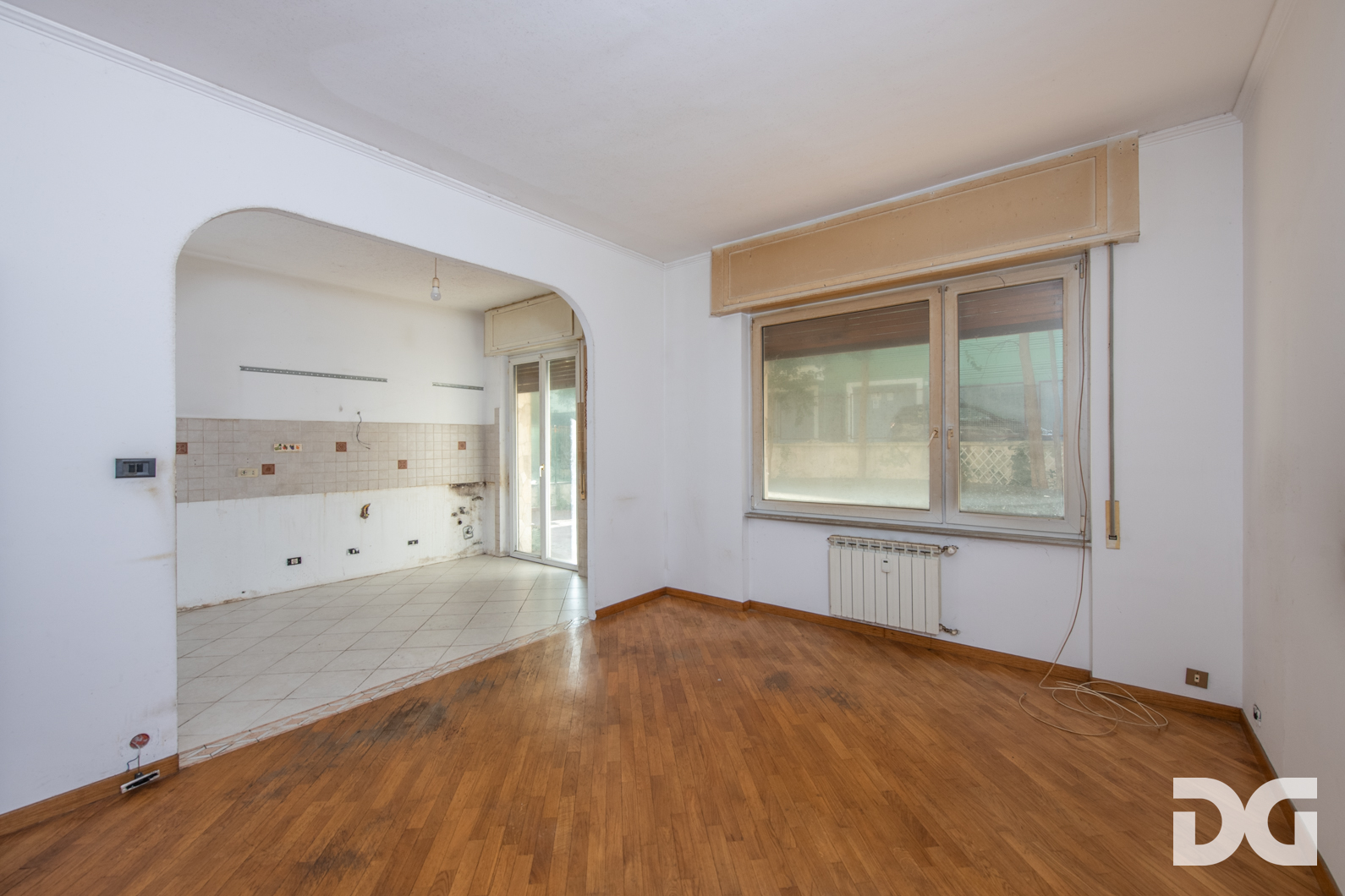 Immobiliare Del Guasta PEGLI VIA OPISSO – MQ.102 CON GIARDINO IN CONTESTO PRIVATO 