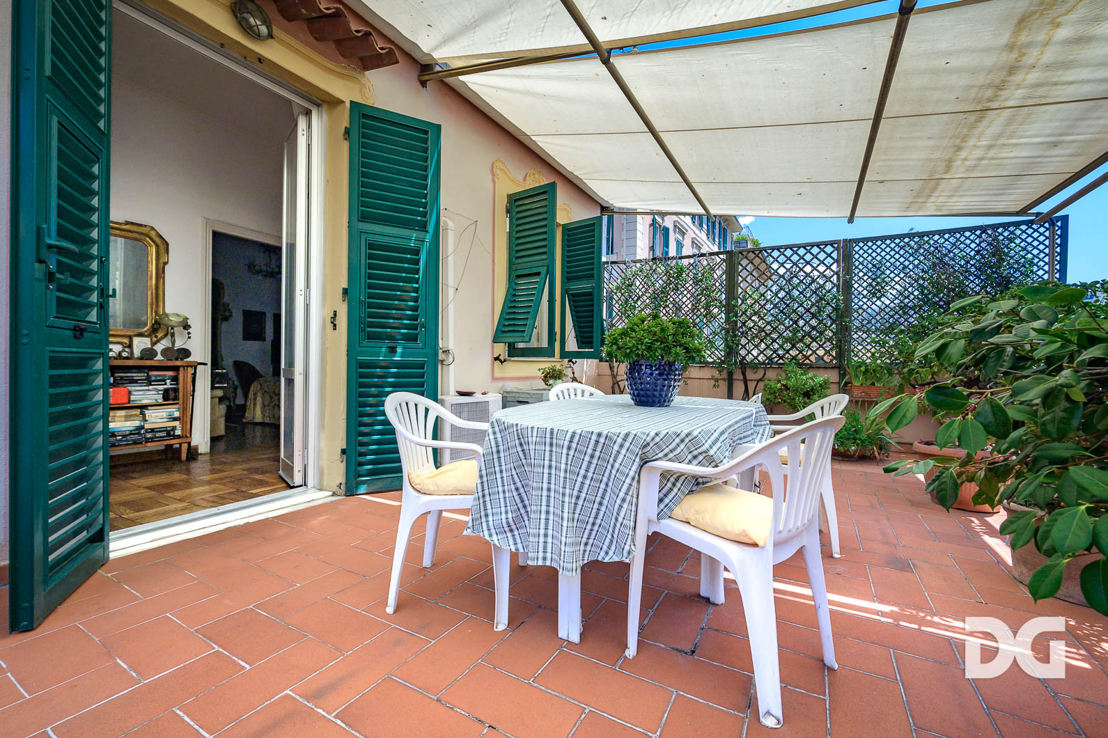 Immobiliare Del Guasta GROPALLO ADIACENZE – NUDA PROPRIETA’ - USUFRUTTUARIA 89 ANNI - ATTICO MQ. 115 GRANDE TERRAZZO 