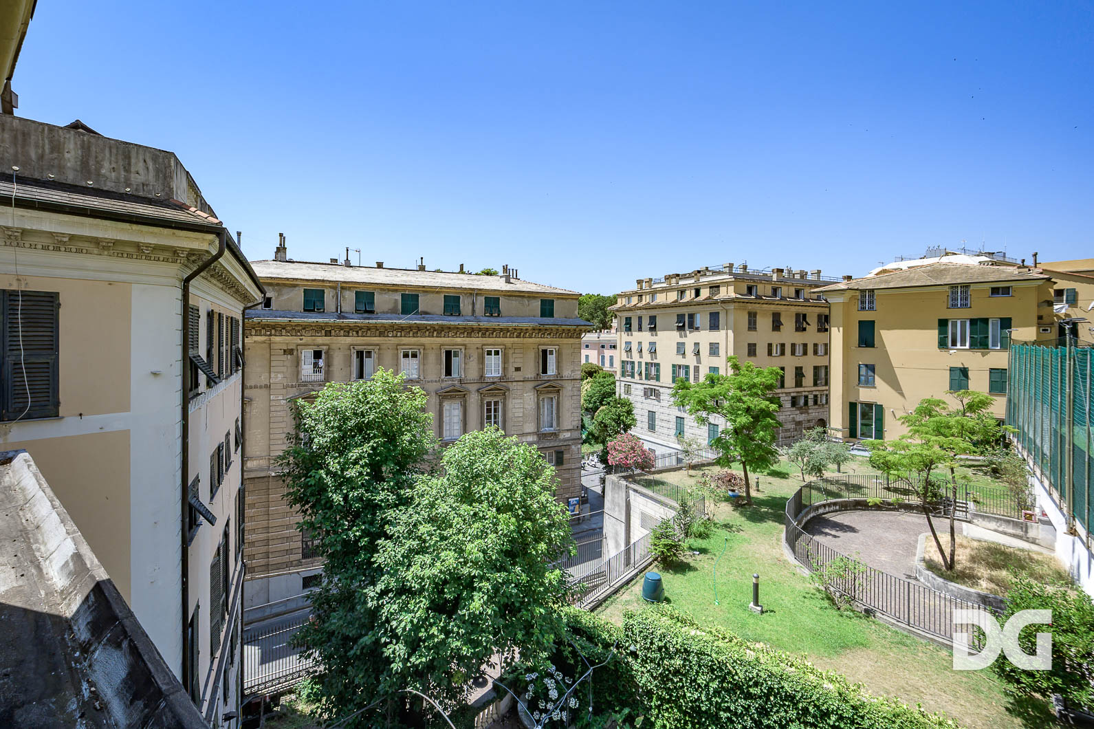 Immobiliare Del Guasta GROPALLO ADIACENZE – NUDA PROPRIETA’ - USUFRUTTUARIA 89 ANNI - ATTICO MQ. 115 GRANDE TERRAZZO 