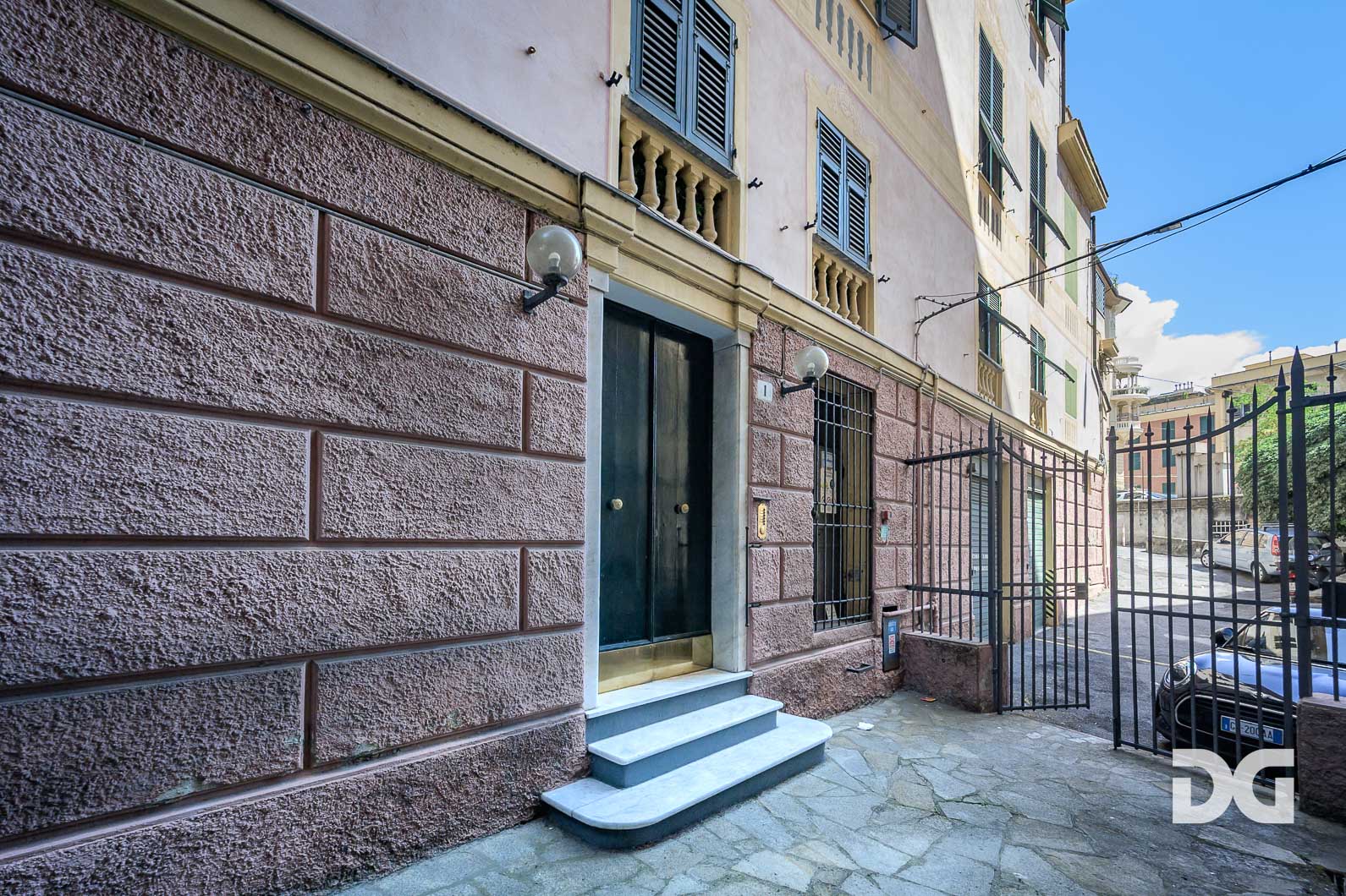 Immobiliare Del Guasta GROPALLO ADIACENZE – NUDA PROPRIETA’ - USUFRUTTUARIA 89 ANNI - ATTICO MQ. 115 GRANDE TERRAZZO 