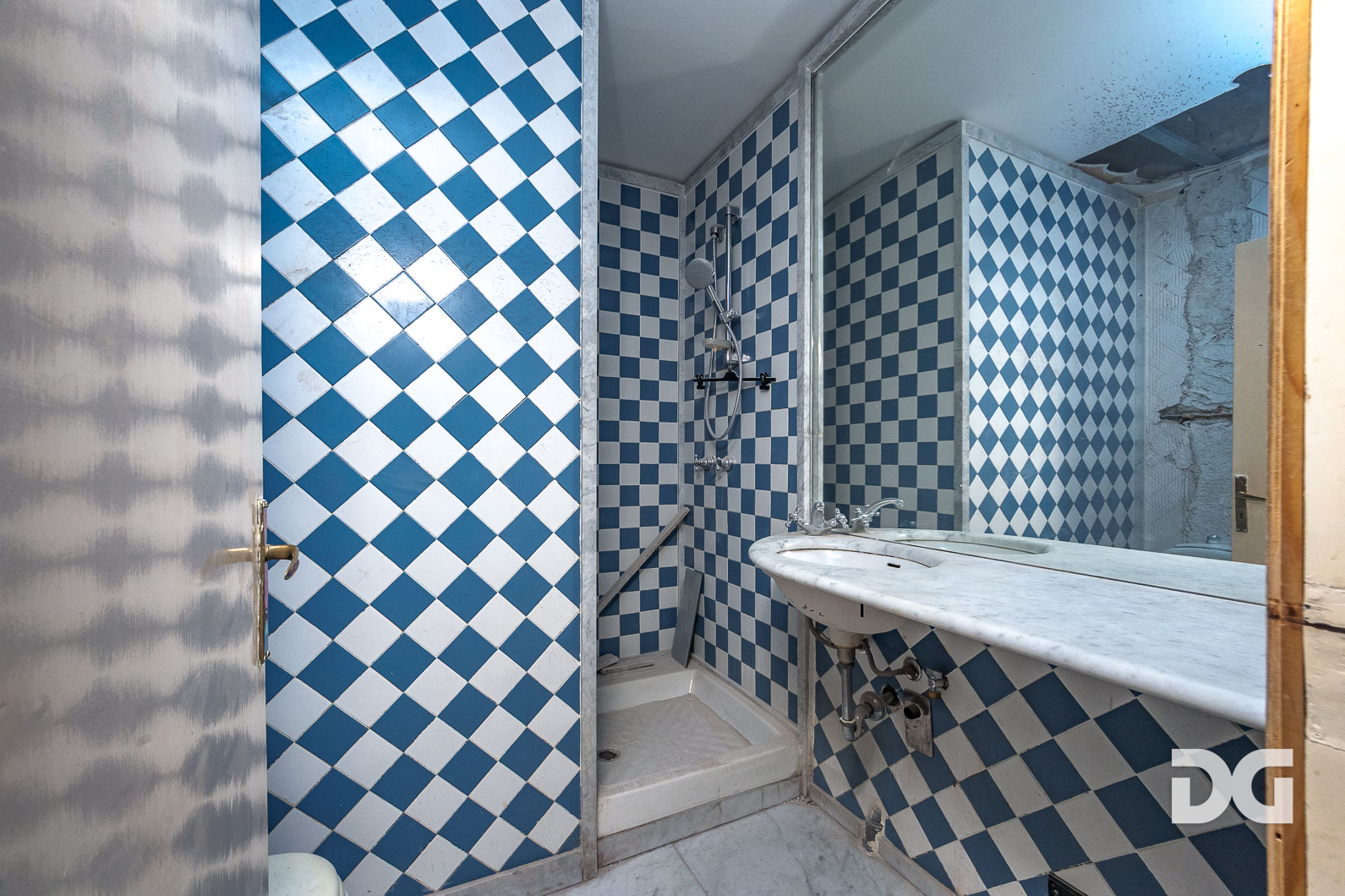 Immobiliare Del Guasta CORSO CARBONARA – PRESTIGIOSI MQ. 213 