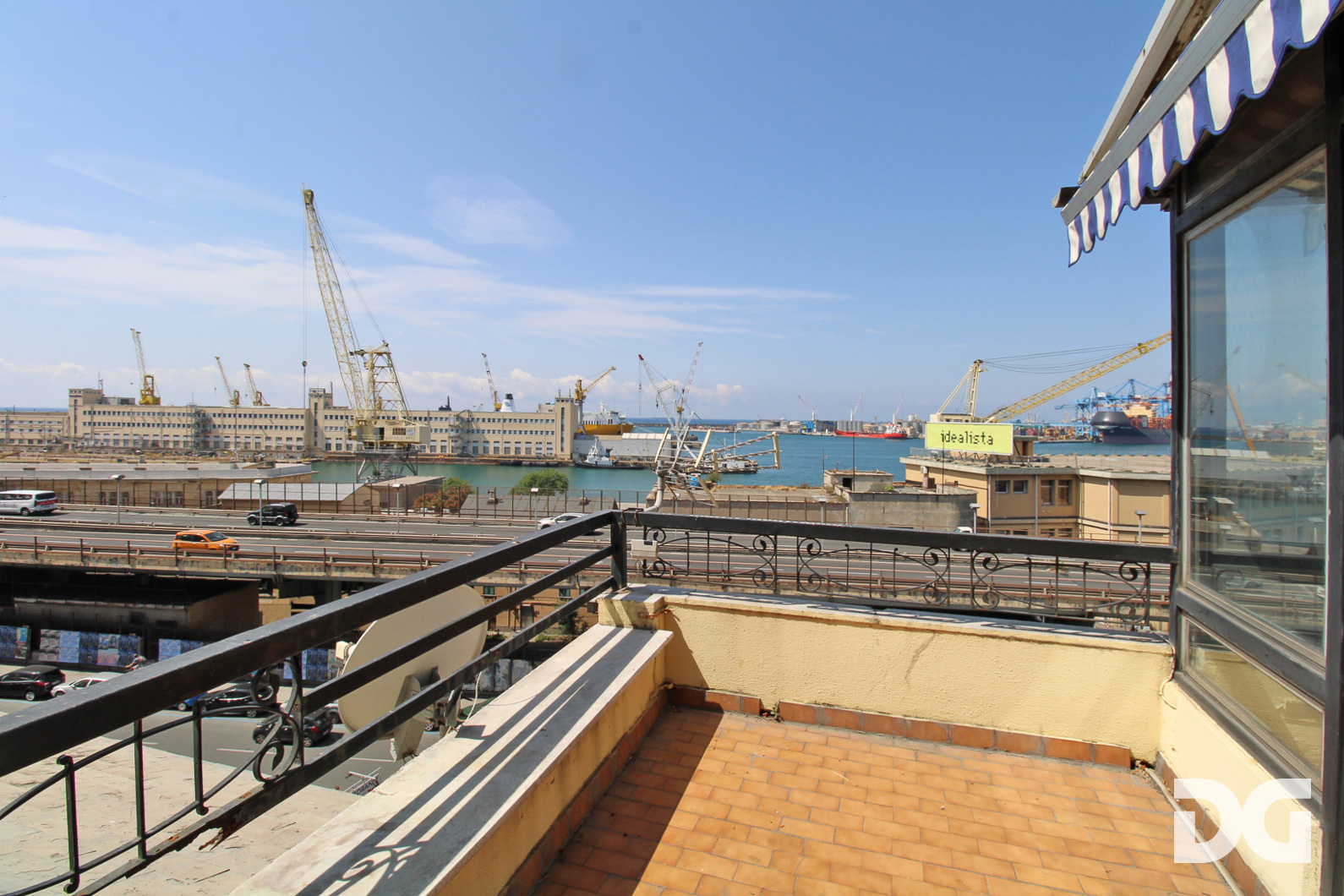 Immobiliare Del Guasta CENTRO STORICO – AD. MURA DELLE GRAZIE MQ. 59 CON TERRAZZO AL PIANO 