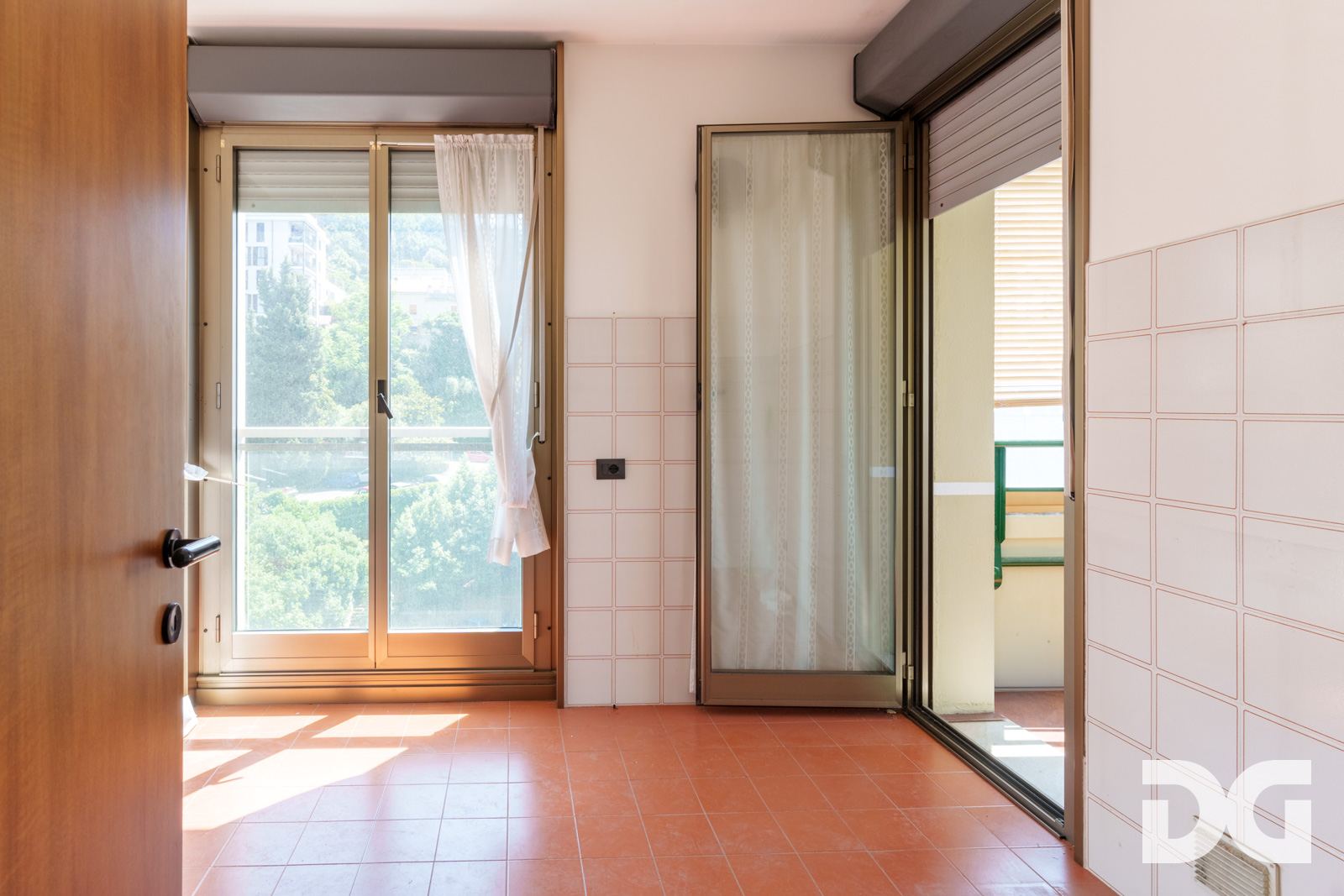 Immobiliare Del Guasta QUARTO – VIA DELLE ERICHE PANORAMICISSIMI MQ 104 VISTA MARE, TERRAZZO 