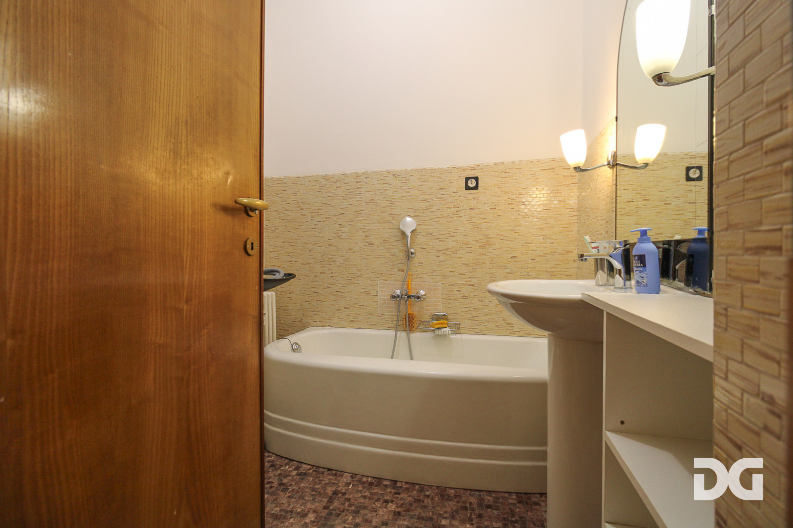 Immobiliare Del Guasta CASTELLETTO – VIA LORENZO STALLO LUMINOSI MQ. 96 