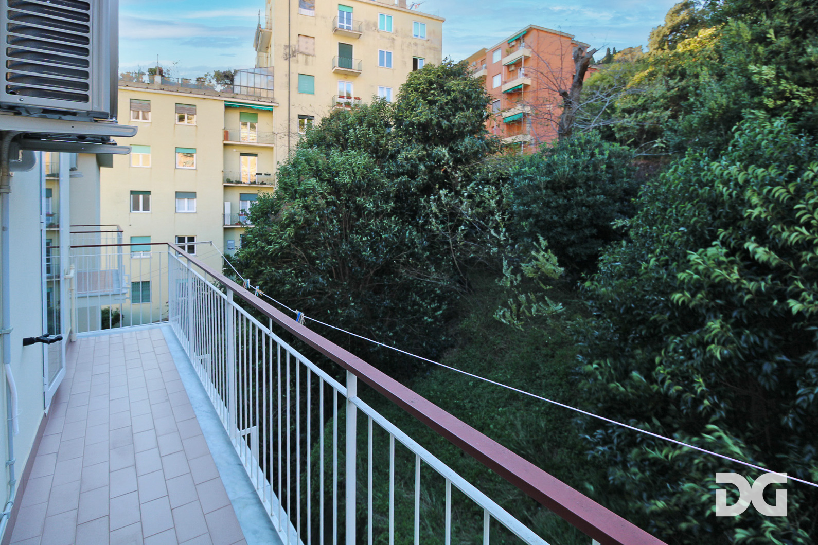 Immobiliare Del Guasta CASTELLETTO – VIA LORENZO STALLO LUMINOSI MQ. 96 