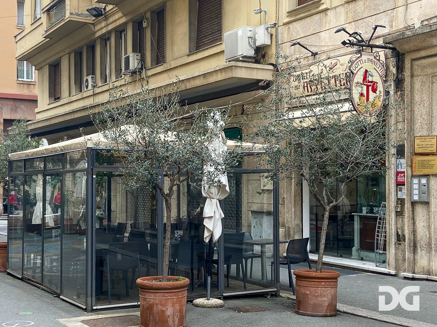 Immobiliare Del Guasta QUADRILATERO – ATTIVITA’ BAR/RISTORAZIONE