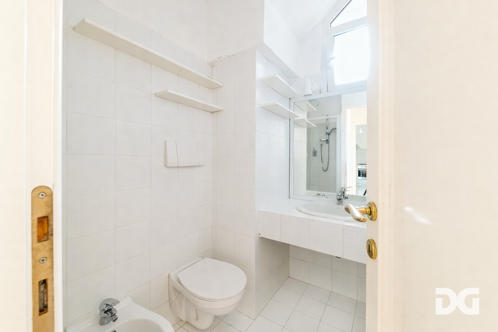 Immobiliare Del Guasta SANT’ILARIO – PANORAMICI MQ. 78 IN CONTESTO PRIVATO 