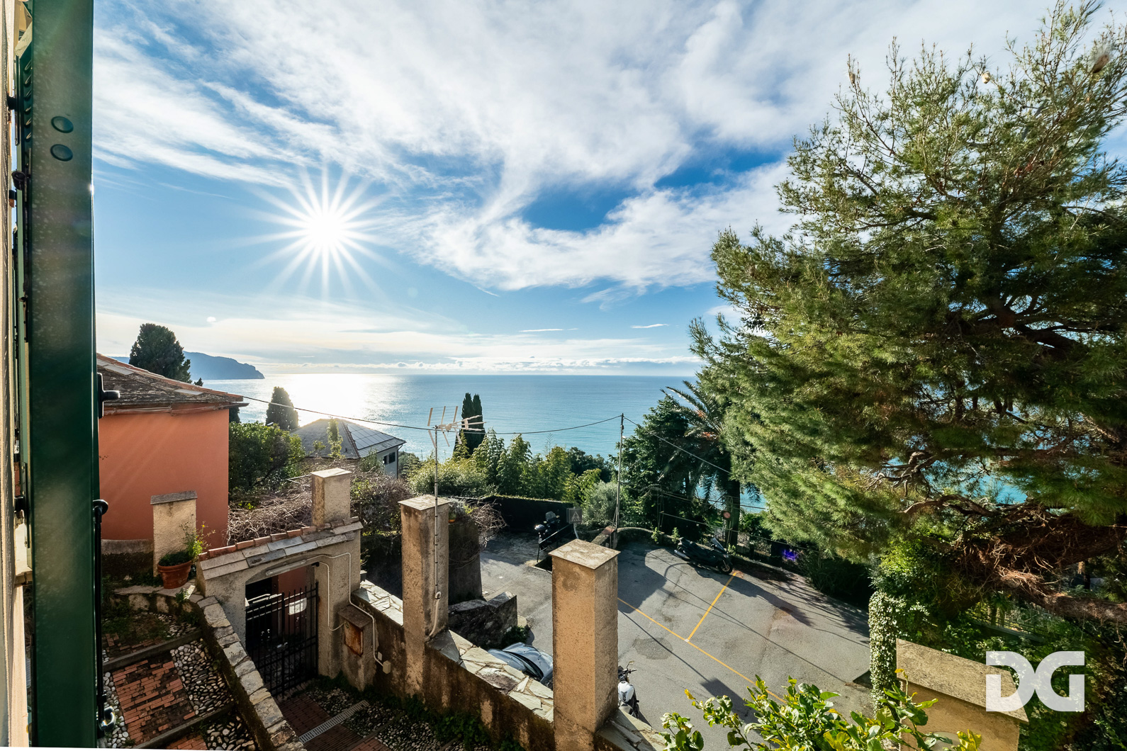 Immobiliare Del Guasta SANT’ILARIO – PANORAMICI MQ. 78 IN CONTESTO PRIVATO 