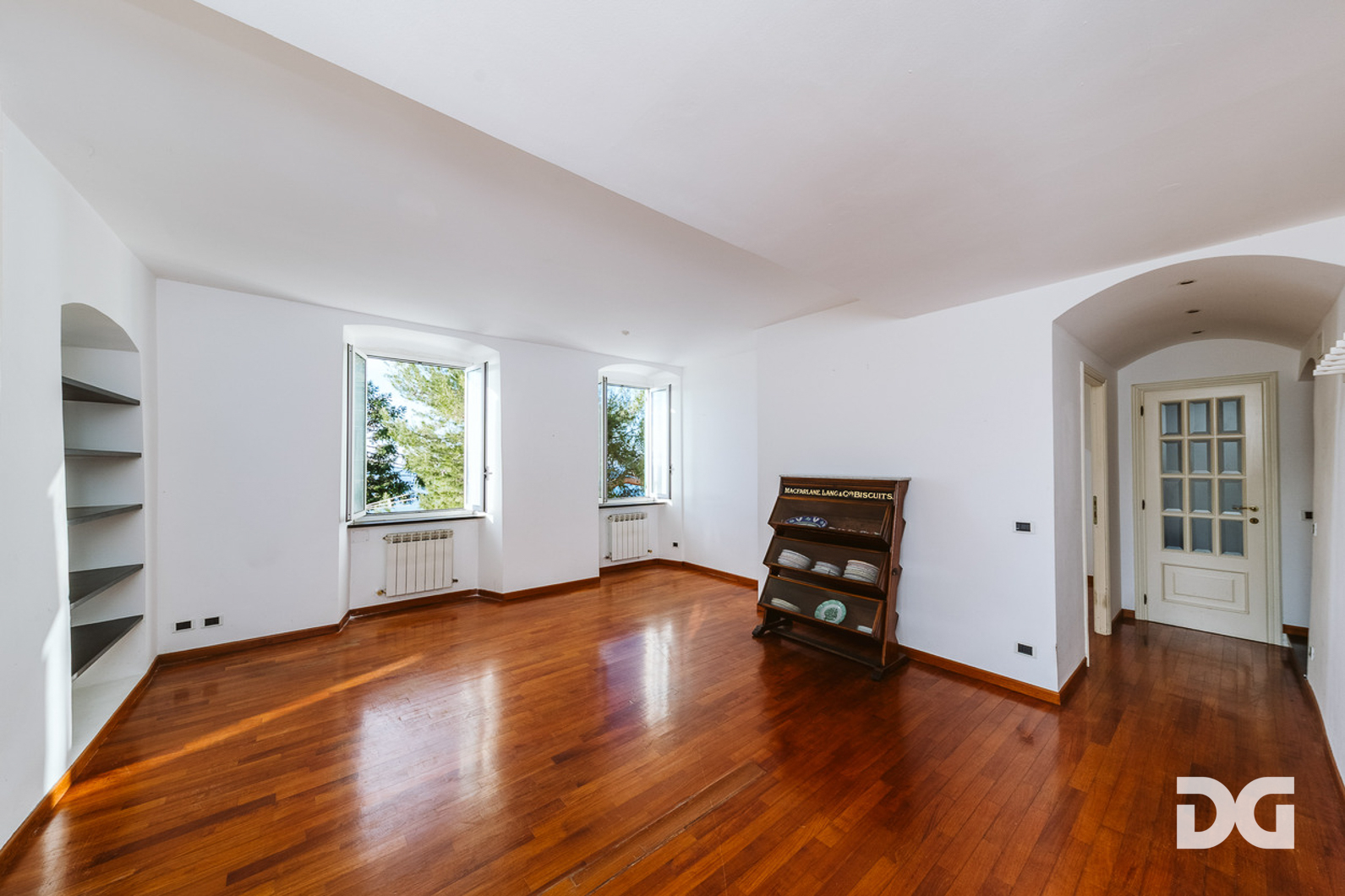 Immobiliare Del Guasta SANT’ILARIO – PANORAMICI MQ. 78 IN CONTESTO PRIVATO 